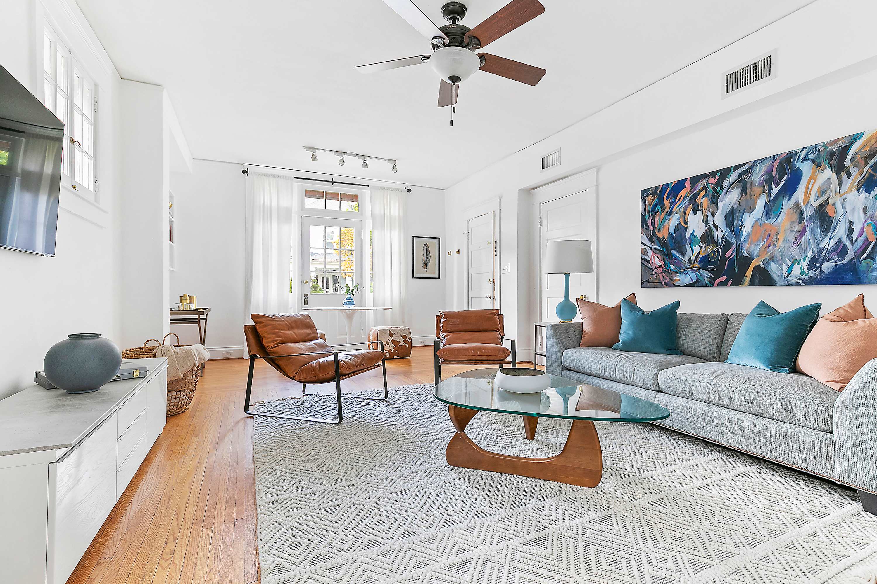 Altamont Circle #3 - vacation rental in Charlottesville — photo 7 of 21