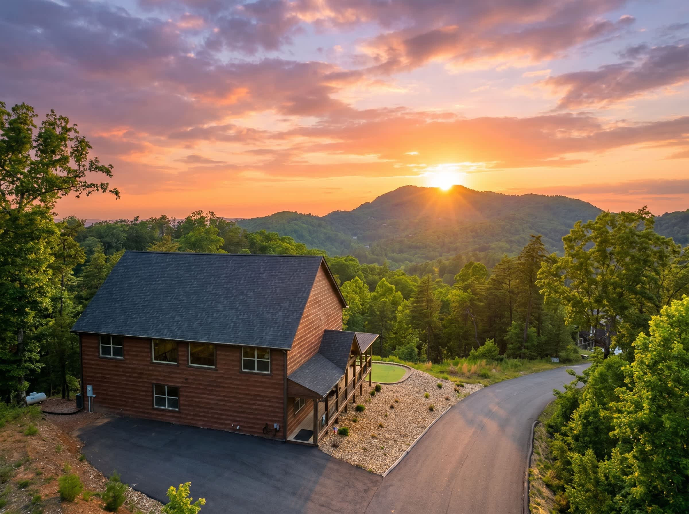Incredible Views - Htd Pool - Hot Tub - Mini Golf — Sevierville, TN — vacation rental