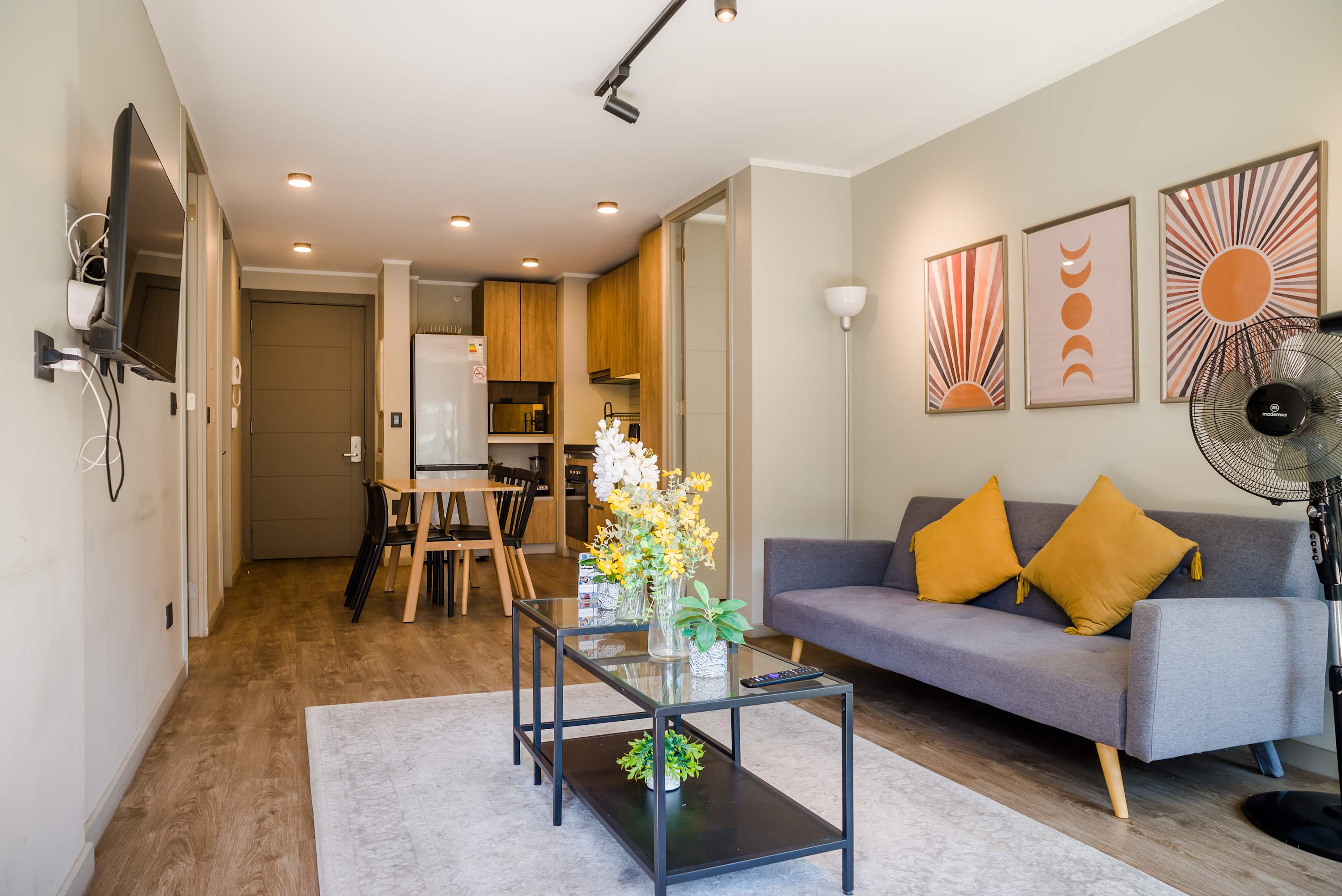 Family Adventure Charming 2BR in Providencia for 4