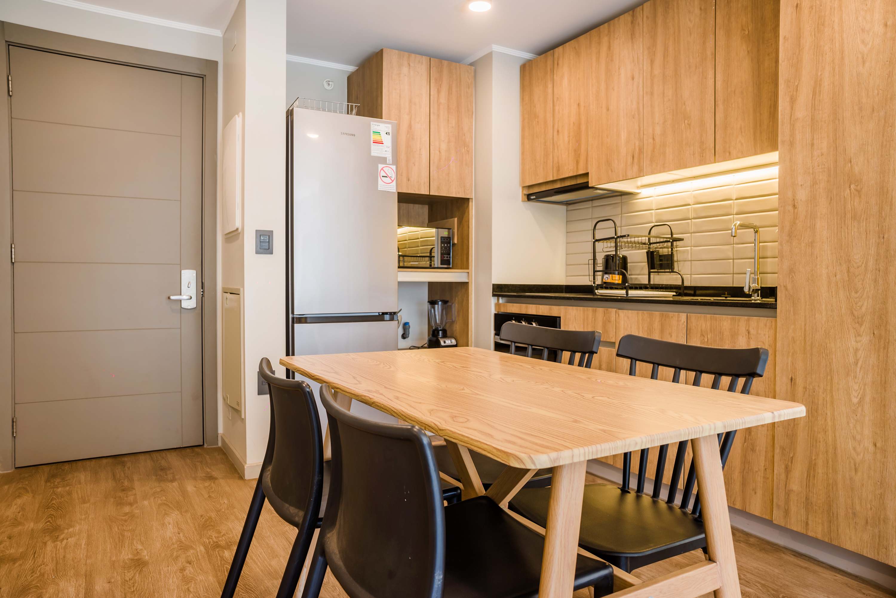 Family Adventure Charming 2BR in Providencia for 4