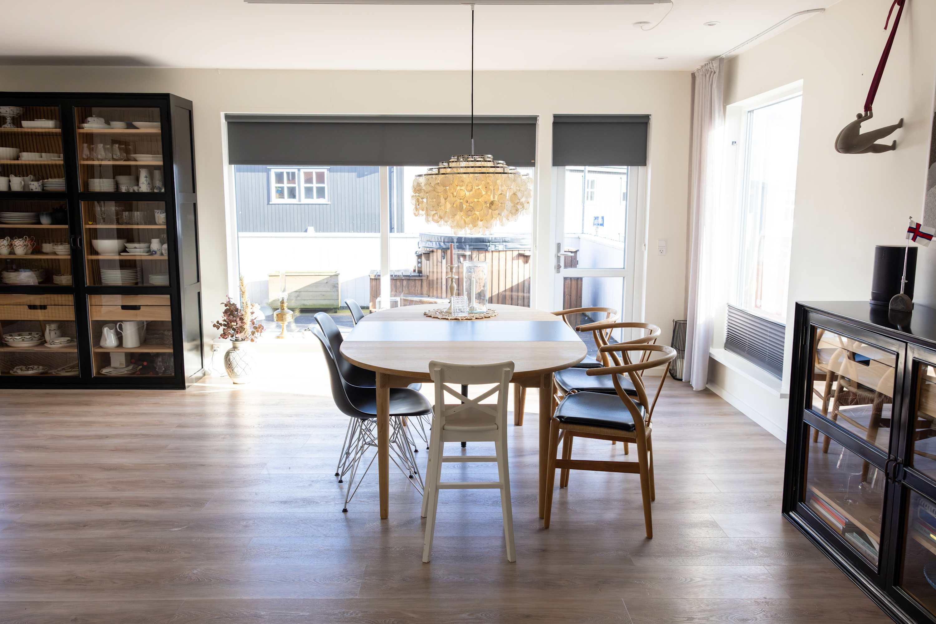 Nordic Townhouse in Peaceful and Prime Neighborhood