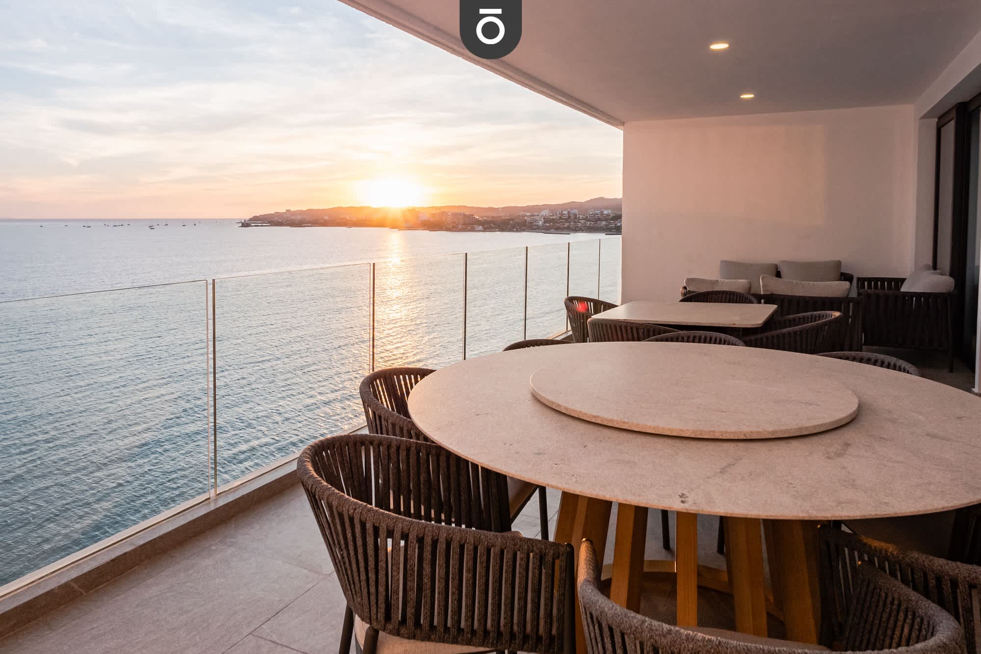 Panarea 7D | 7th Floor Beachfront 4BR Ocean Views — Bucerías, Nayarit — vacation rental