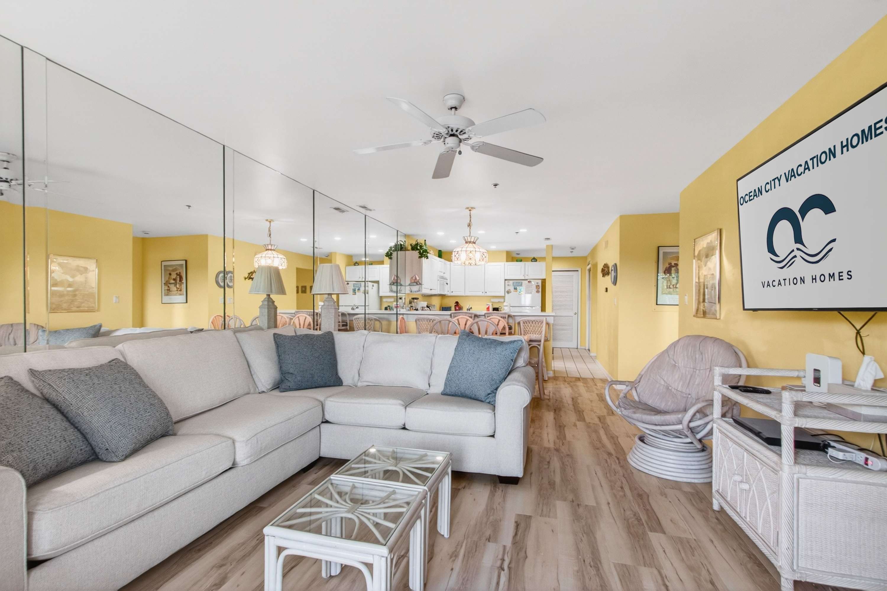 Bay Watch 1 203A, Outdoor Pool, Beautiful Condo