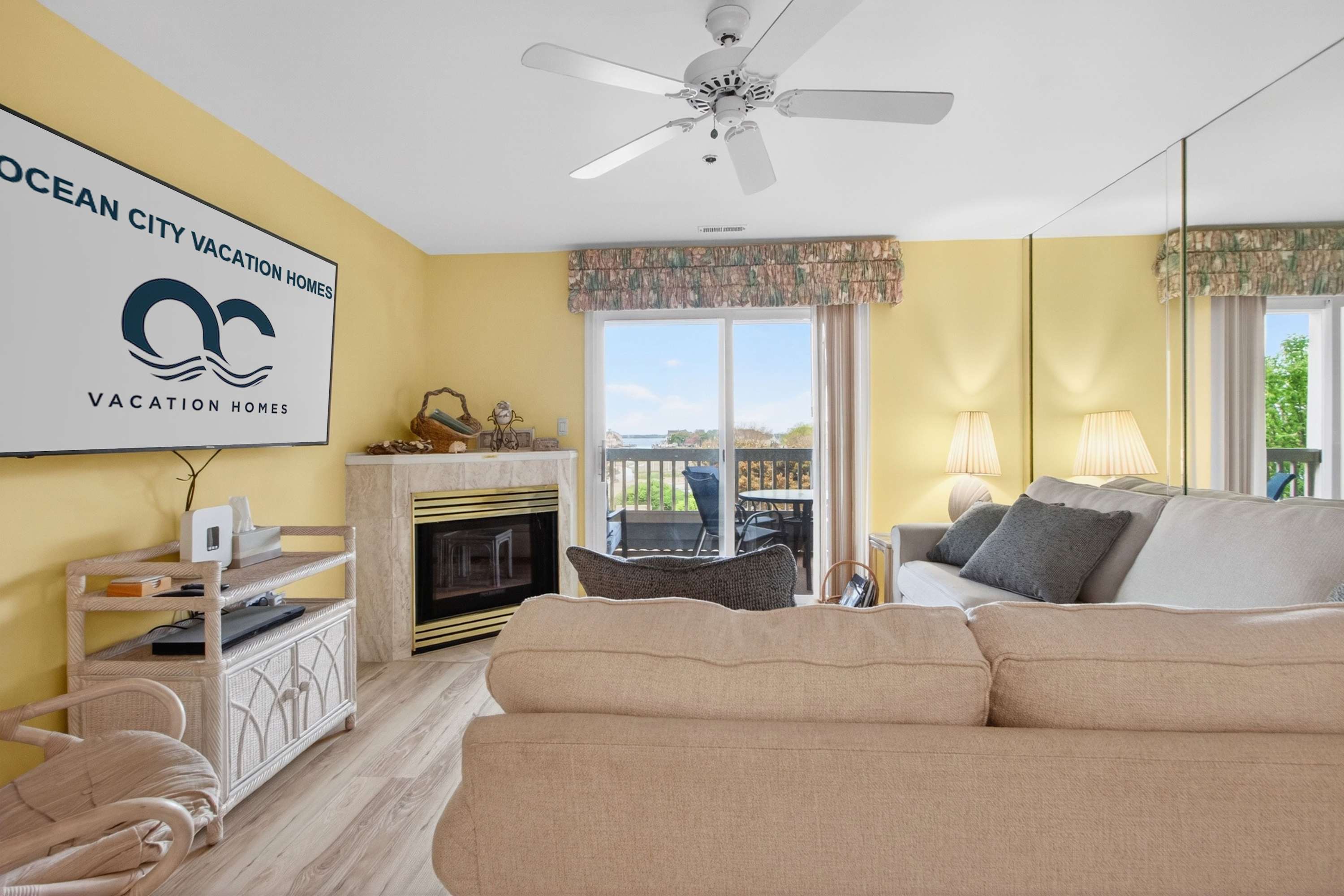 Bay Watch 1 203A, Outdoor Pool, Beautiful Condo