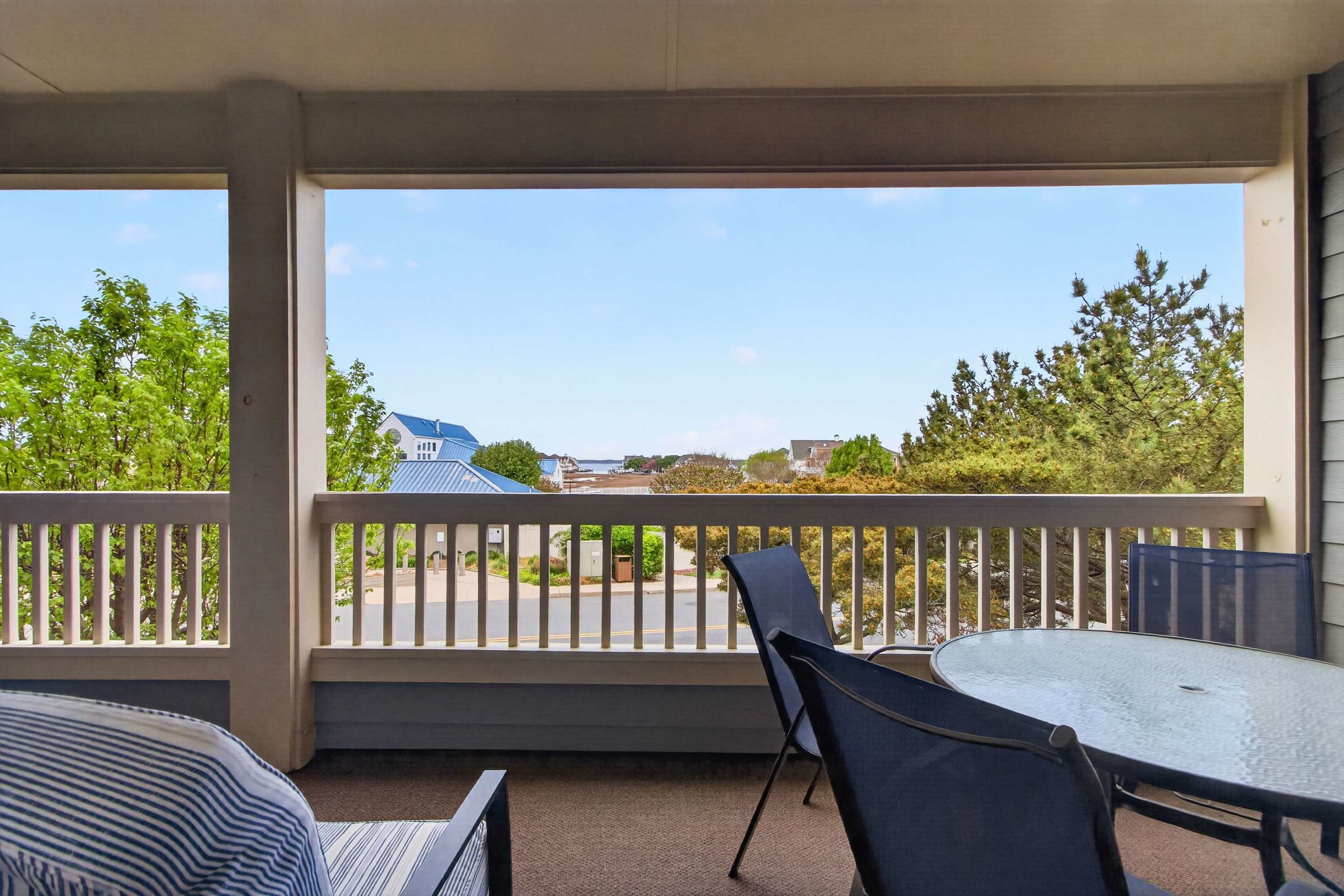 Bay Watch 1 203A, Outdoor Pool, Beautiful Condo