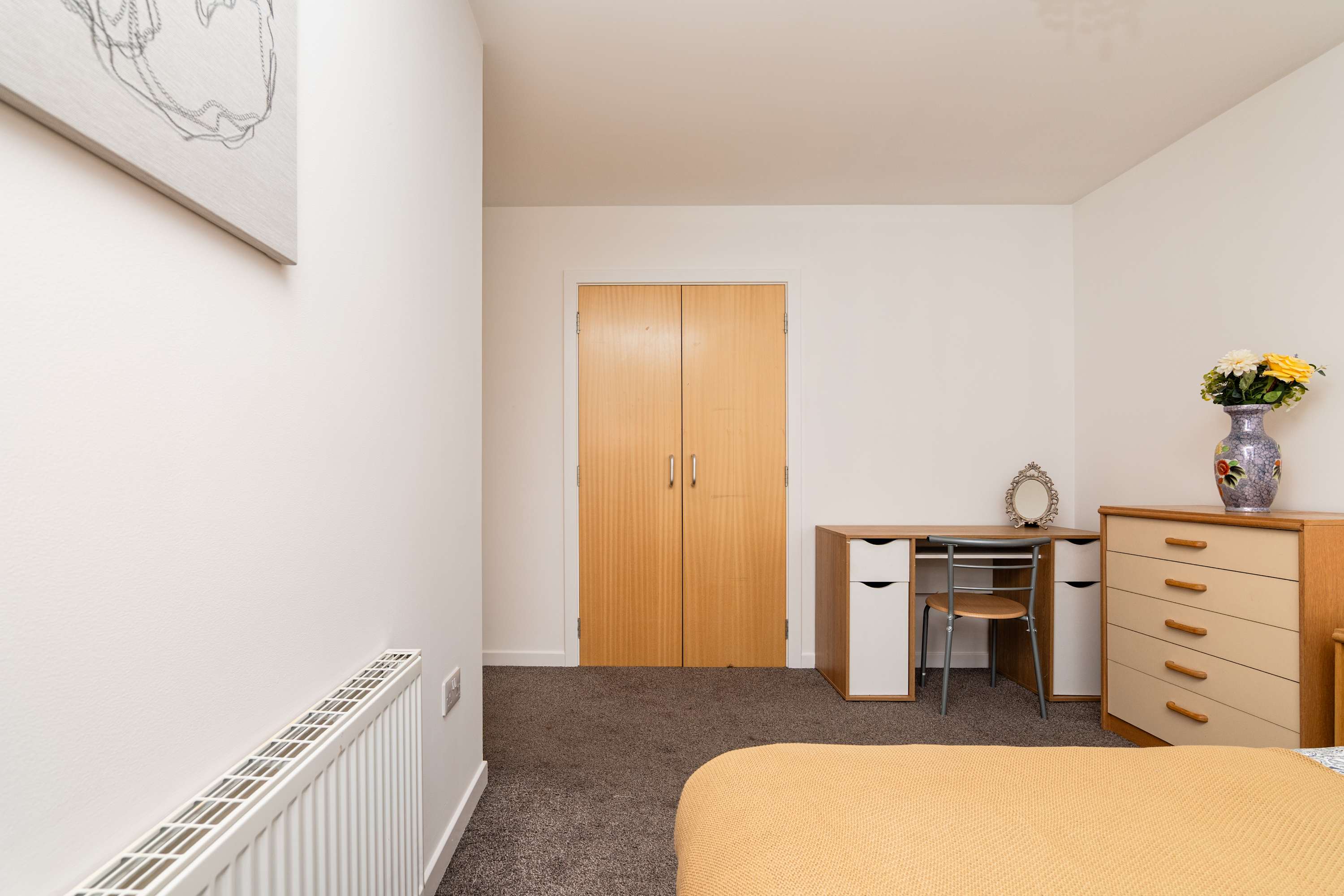 Aberdeen Spacious House- 3 BR-Free Parking & Wi-Fi in Calender Place 19 AB24 2SN - Property image 14 - VivreStays