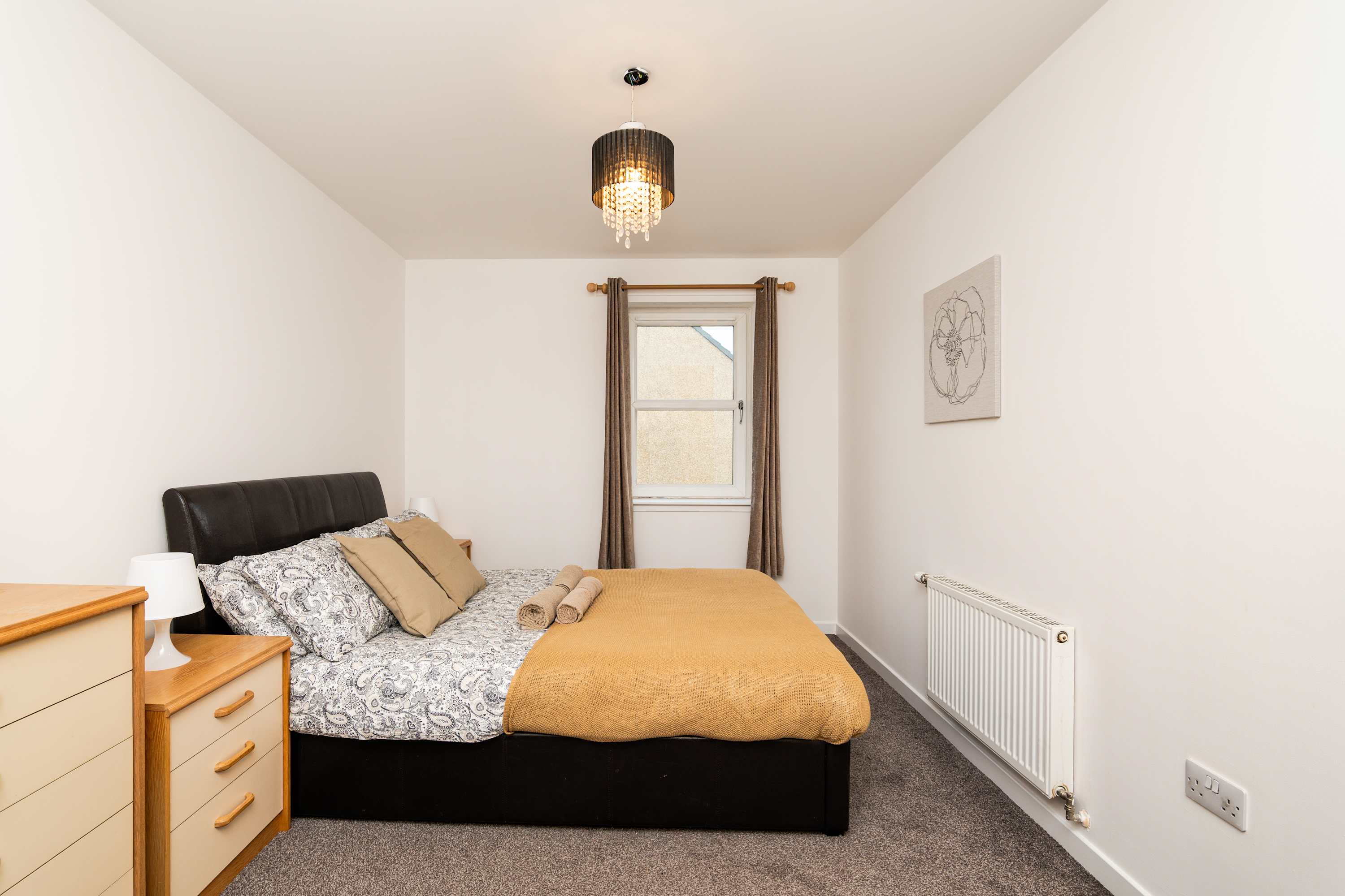 Aberdeen Spacious House- 3 BR-Free Parking & Wi-Fi in Calender Place 19 AB24 2SN - Property image 17 - VivreStays