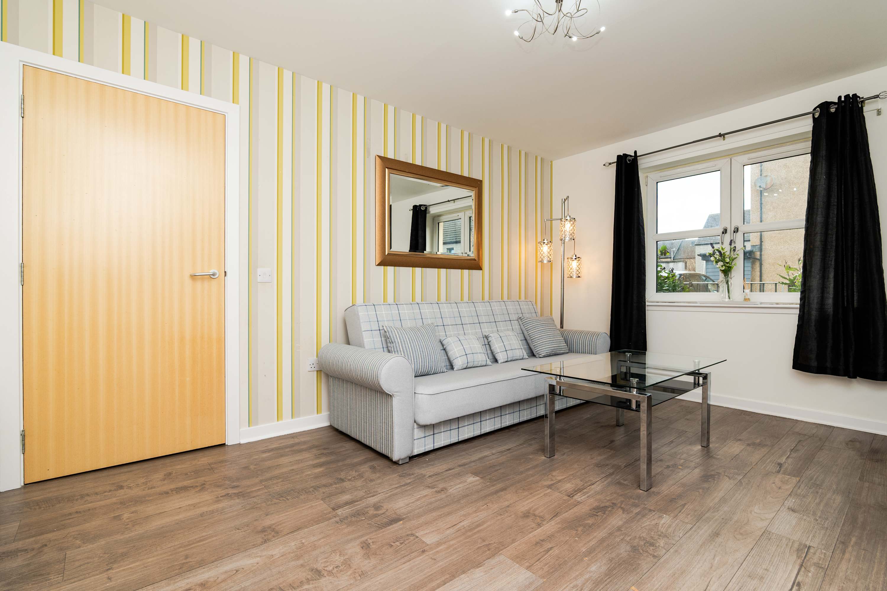 Aberdeen Spacious House- 3 BR-Free Parking & Wi-Fi in Calender Place 19 AB24 2SN - Property image 22 - VivreStays