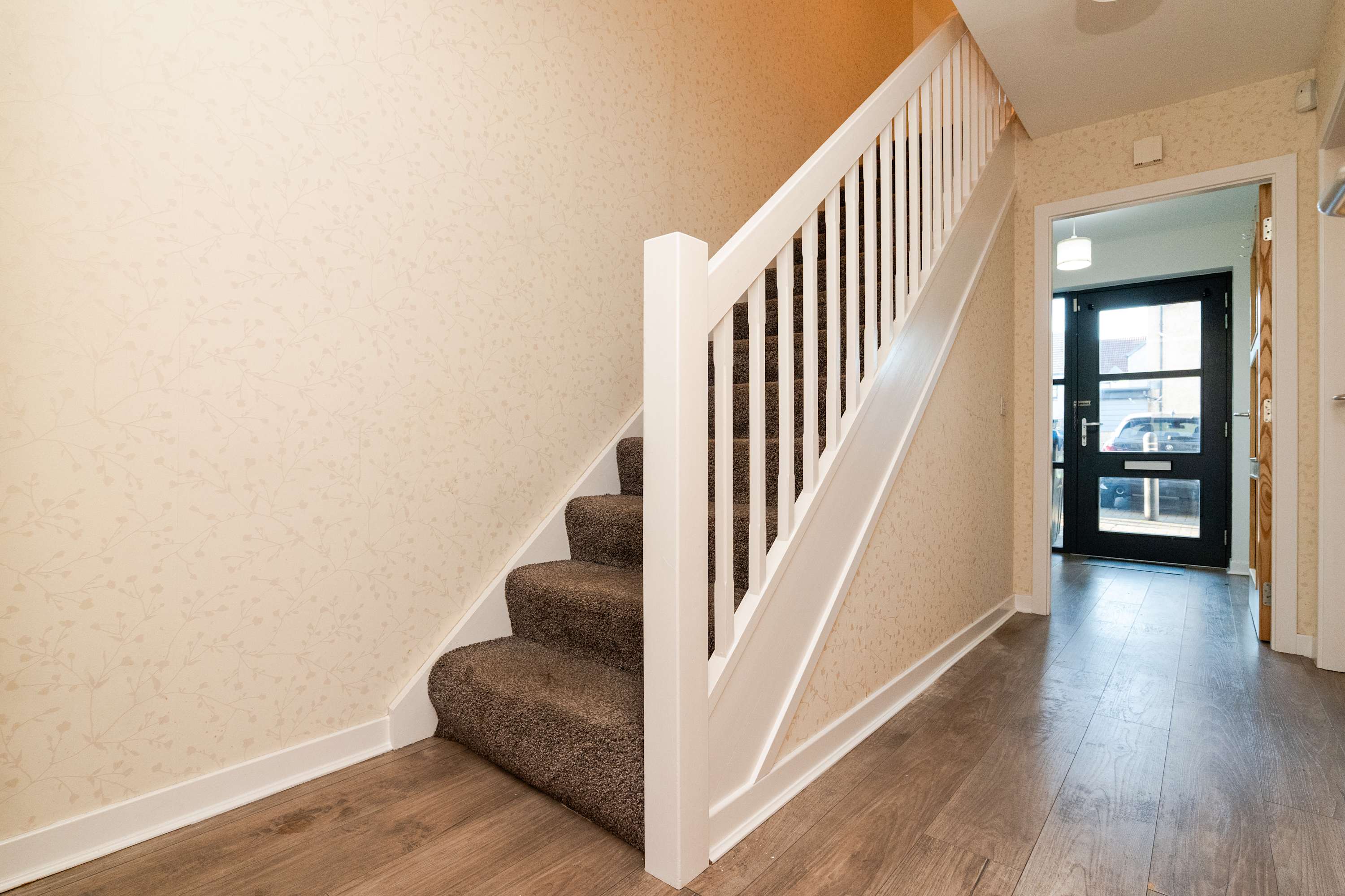 Aberdeen Spacious House- 3 BR-Free Parking & Wi-Fi in Calender Place 19 AB24 2SN - Property image 34 - VivreStays