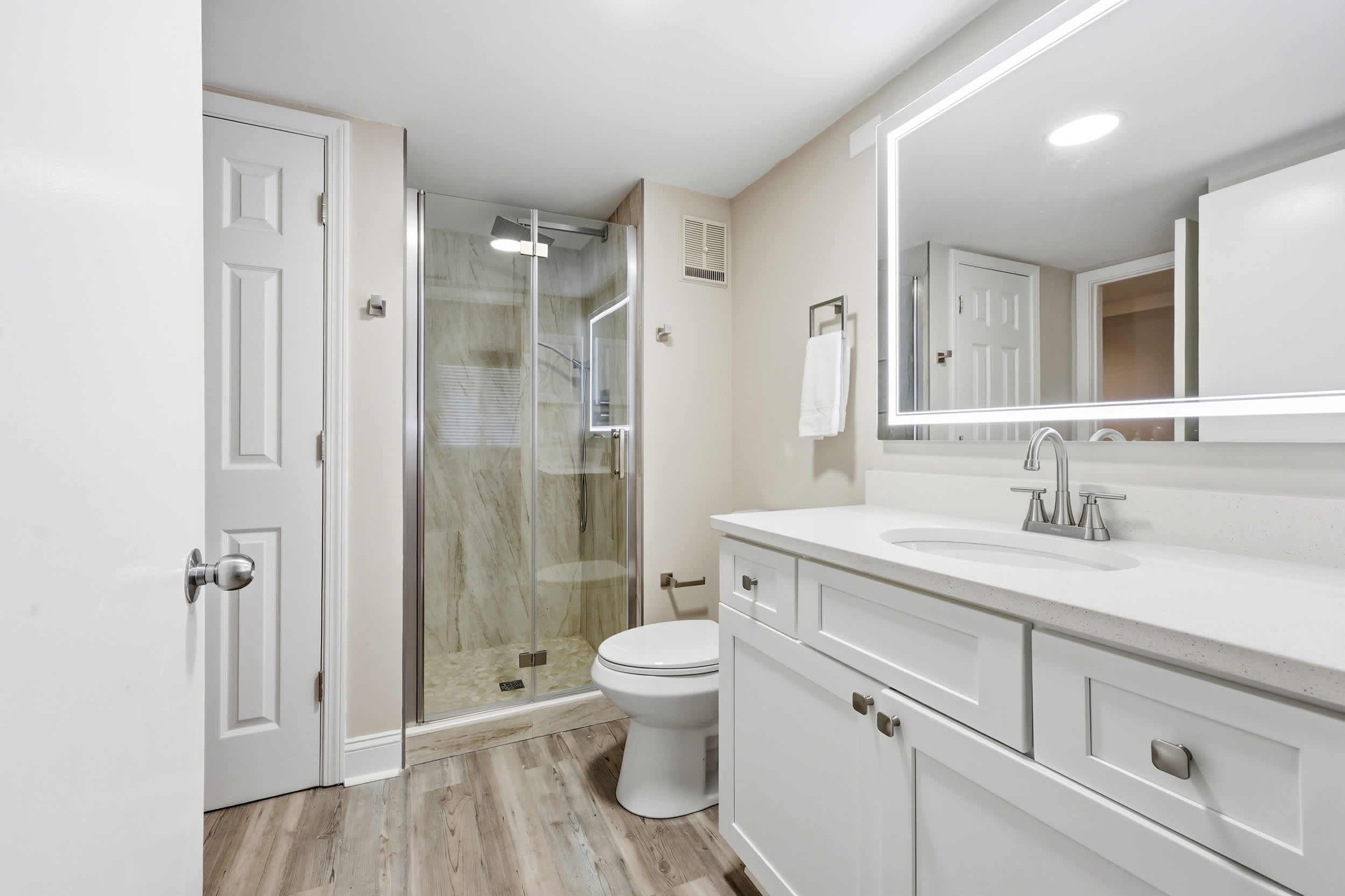 Oceanfront Escape at Famous Ocean Creek Resort