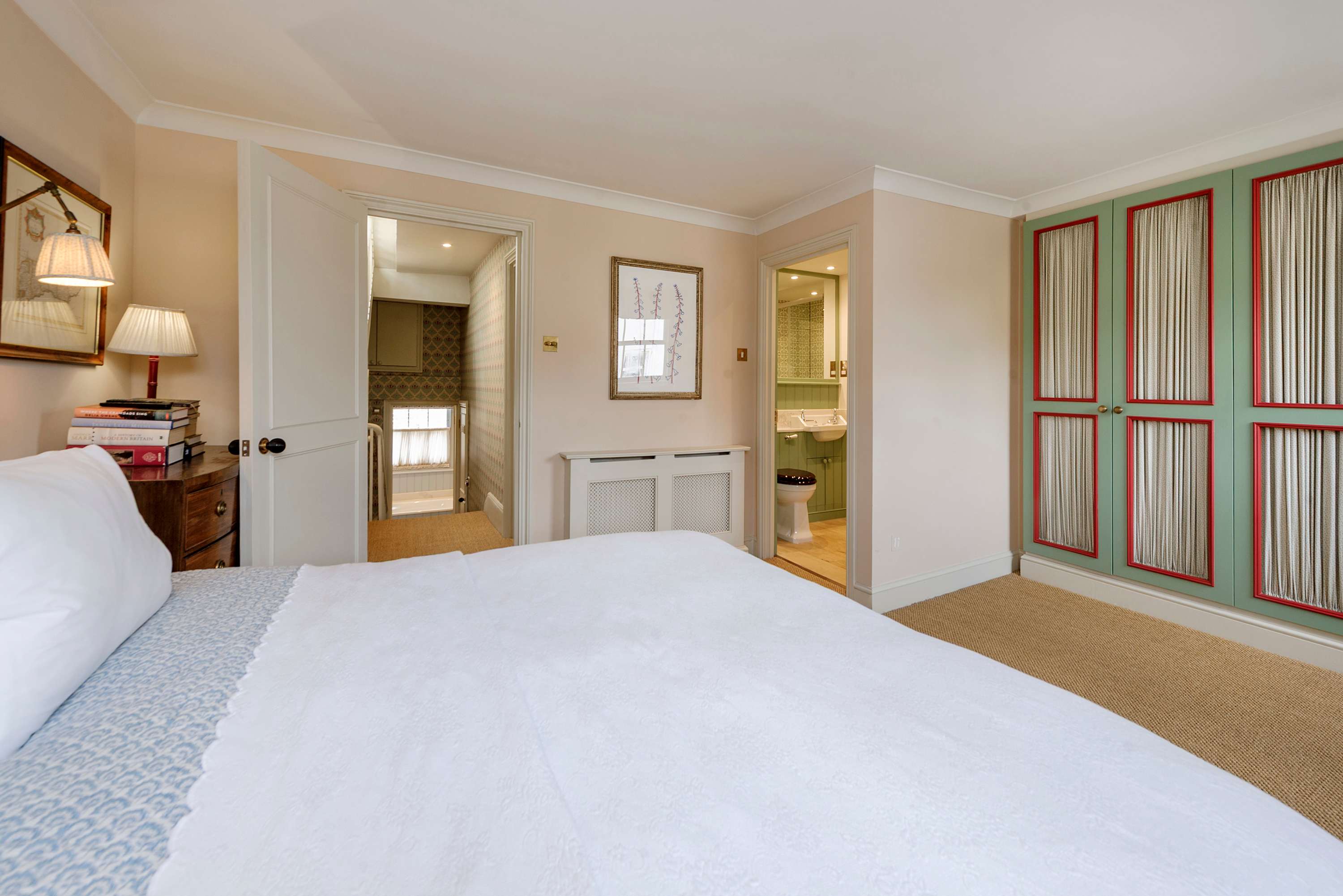 View Gorgeous 3 bedroom flat - Pimlico in Cumberland Street 7 SW1V 4LS Gorgeous 3 bedroom flat - Pimlico in Cumberland Street 7 SW1V 4LS - Property image 23 - VivreStays