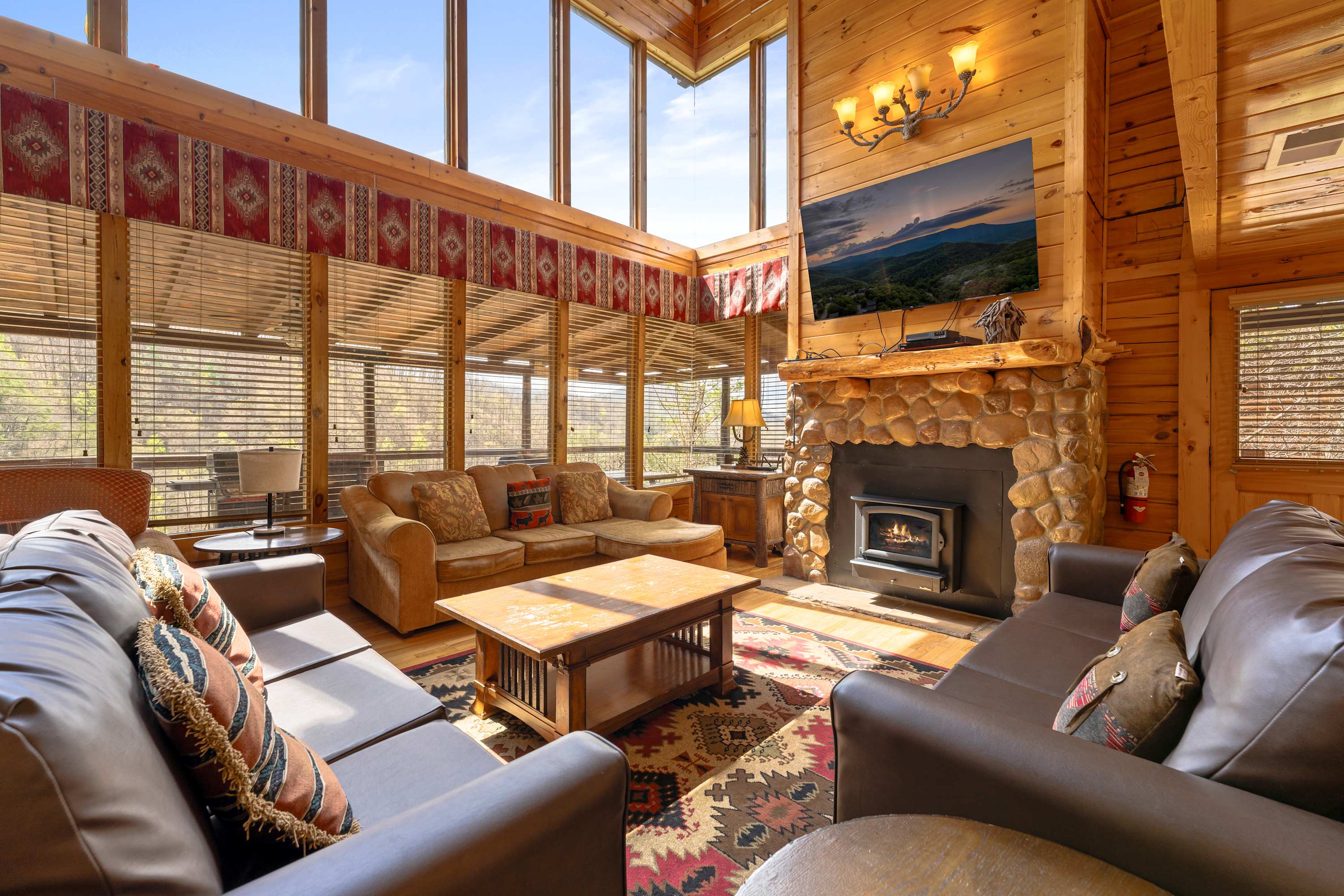 Family Mountainside Stay for 12 w Hot Tub & Mtn Views 3