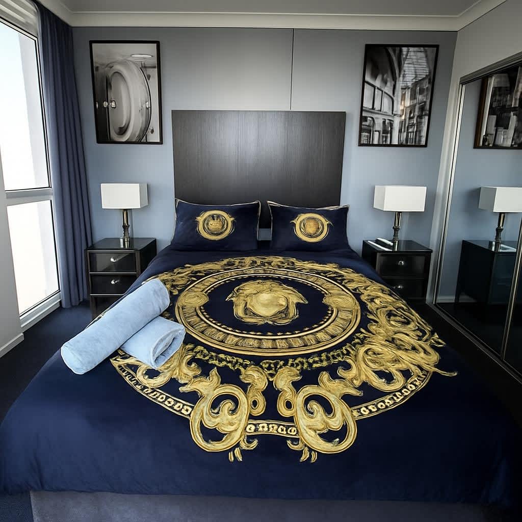 Vogue theme Chevron Renaissance stunner — Surfers Paradise, Queensland — vacation rental
