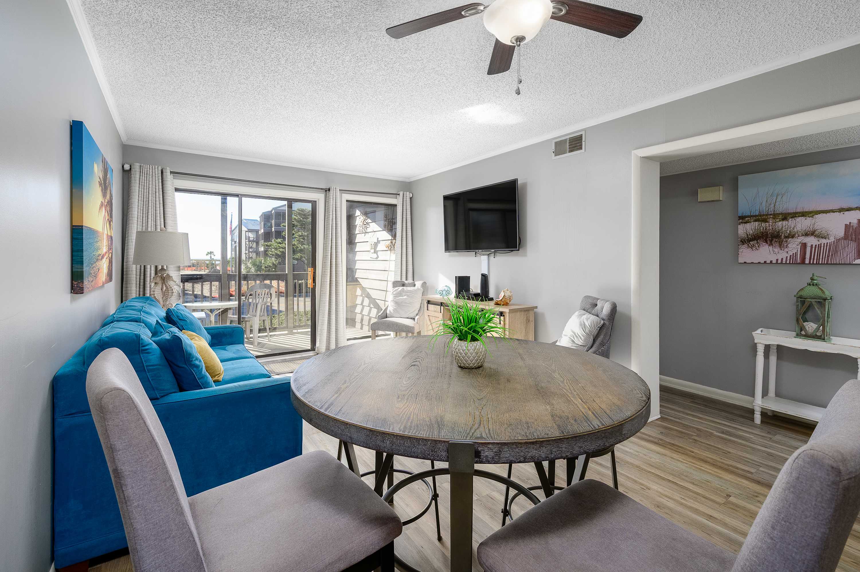 Ocean View Suite at Tilghman Top Location