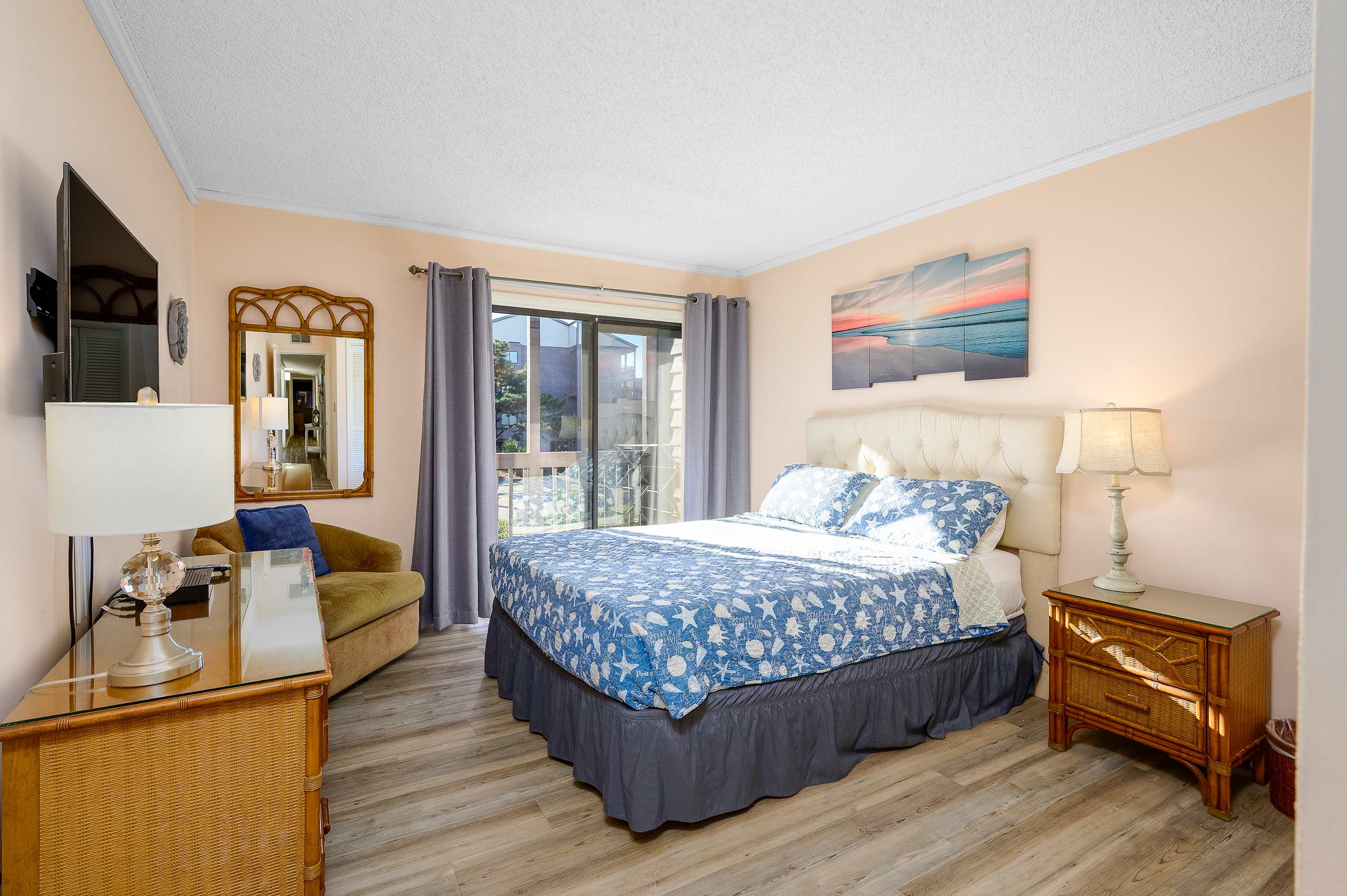 Ocean View Suite at Tilghman Top Location