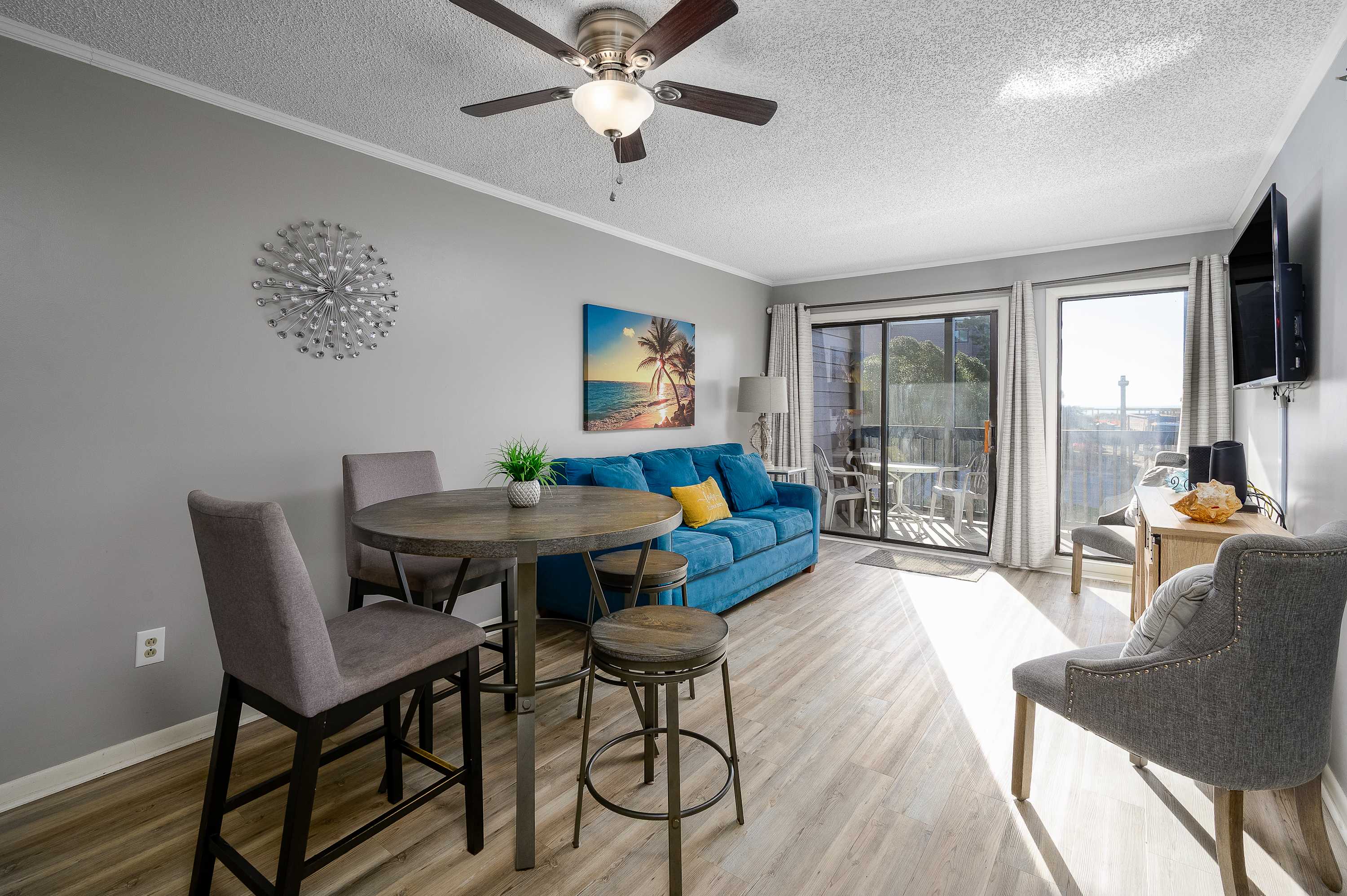 Ocean View Suite at Tilghman Top Location