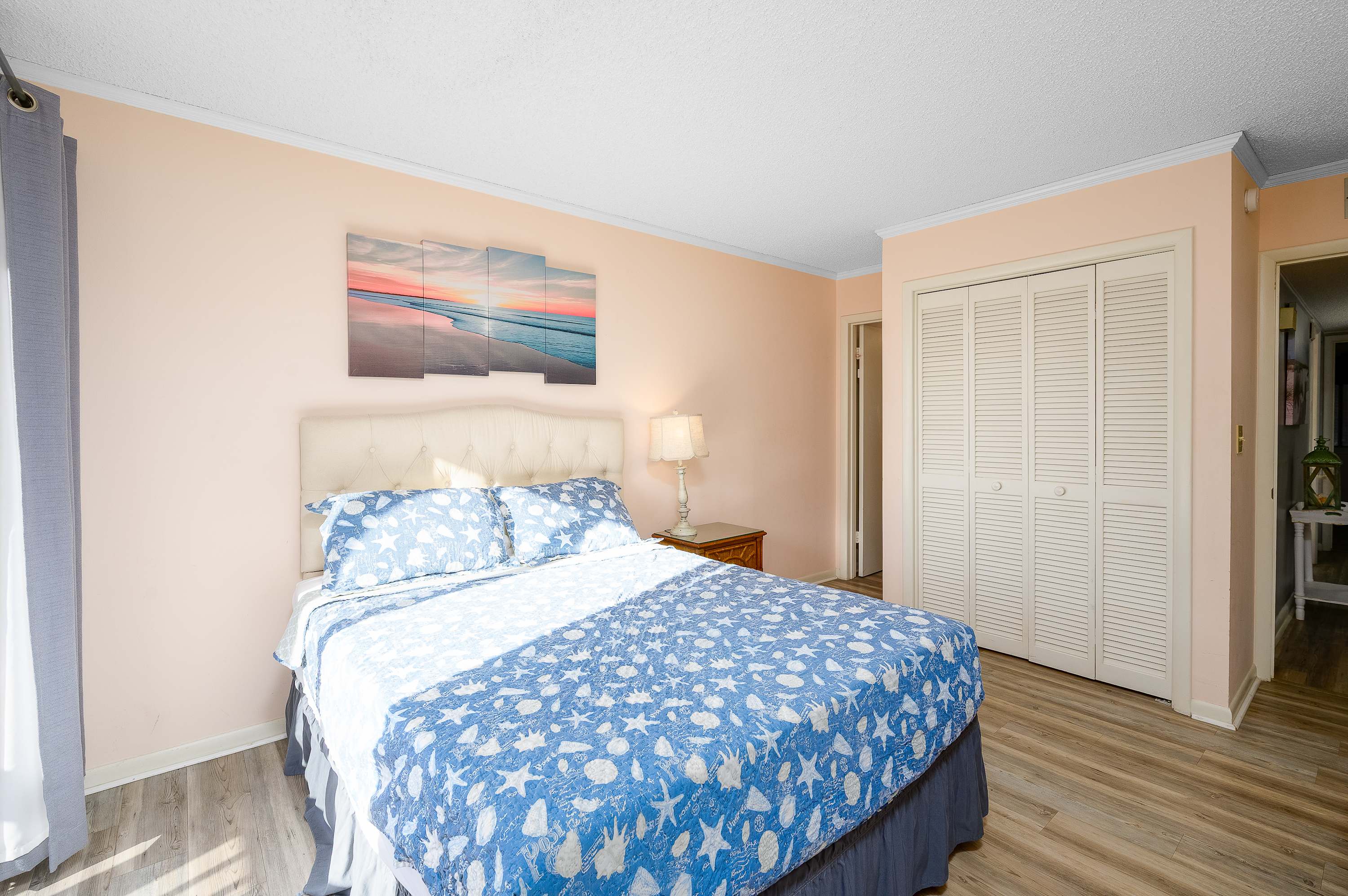 Ocean View Suite at Tilghman Top Location