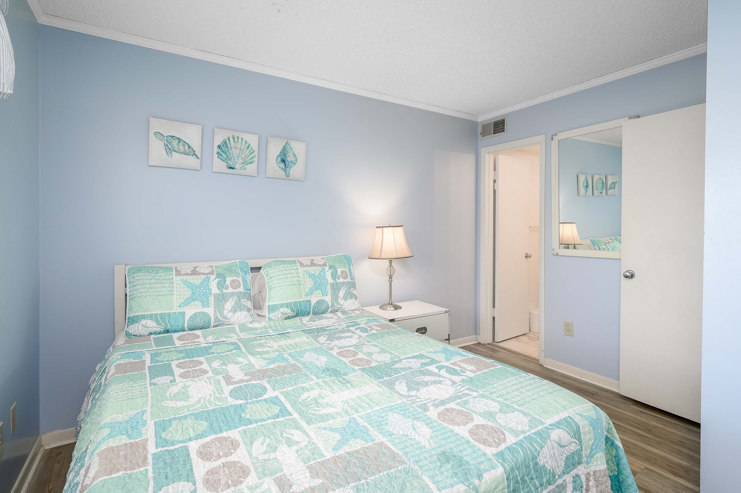 Ocean View Suite at Tilghman Top Location