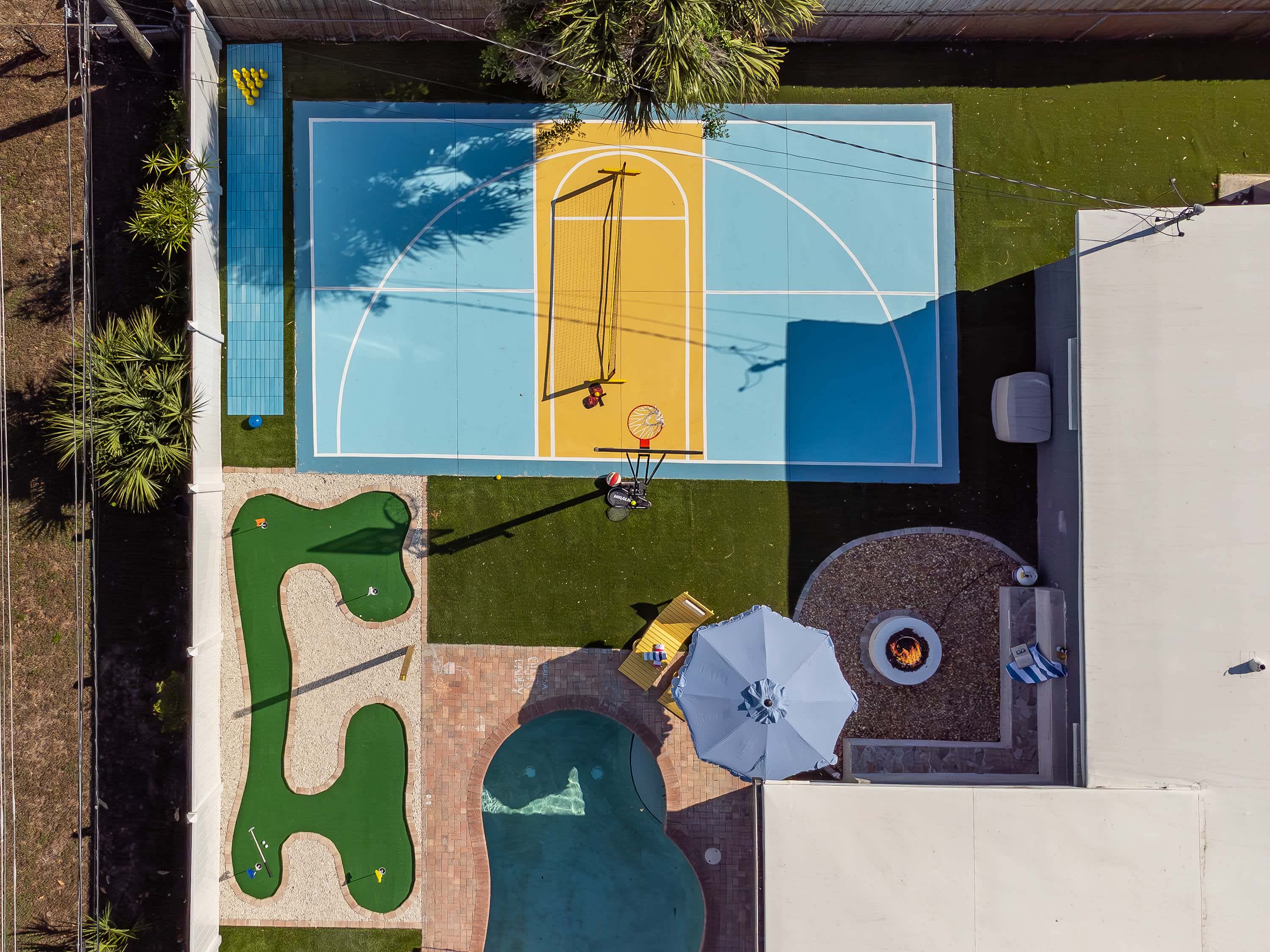 Heated Pool/Pickleball Court & Fire Pit