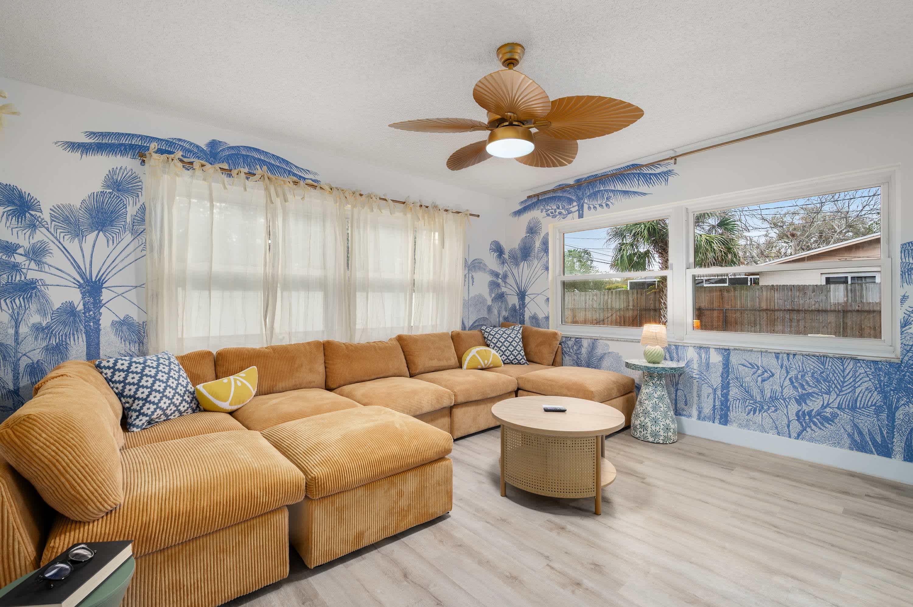 4BR home w/ pool & backyard