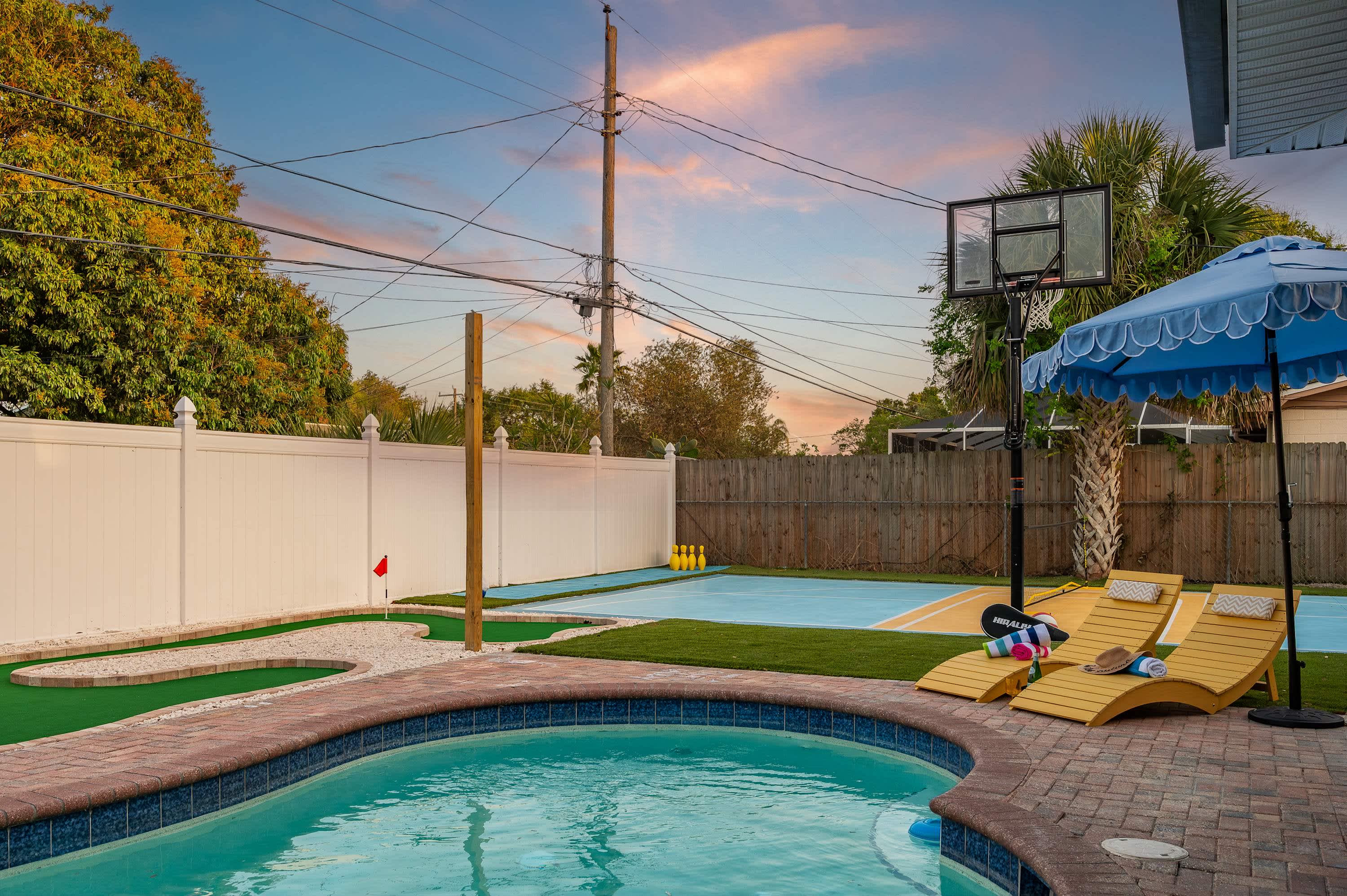 4BR home w/ pool & backyard
