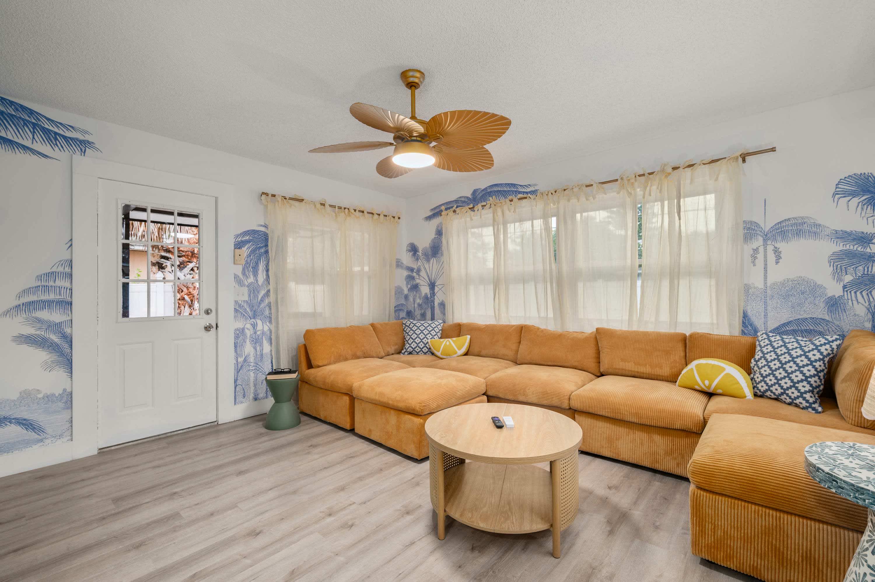 4BR home w/ pool & backyard