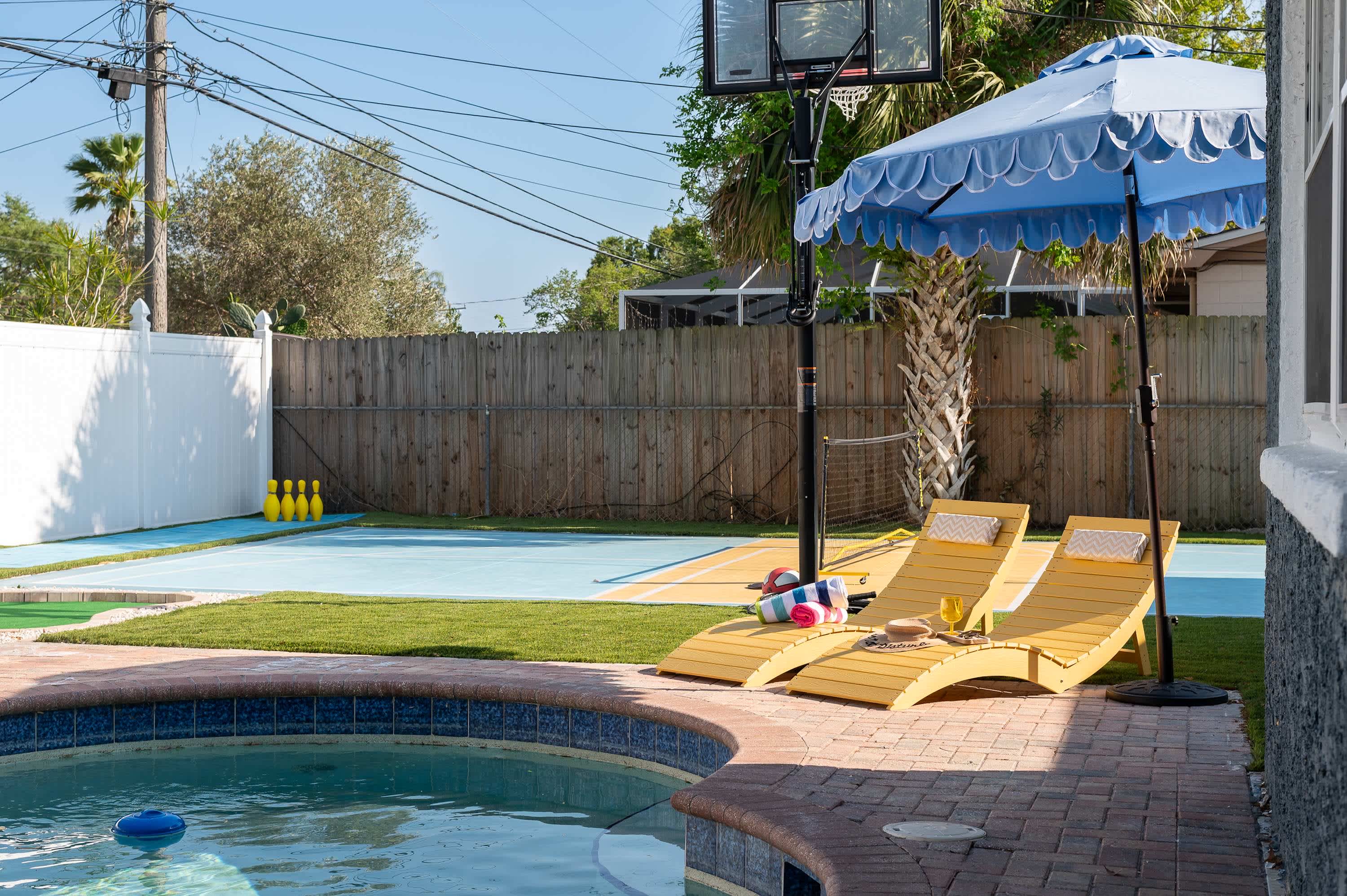 4BR home w/ pool & backyard