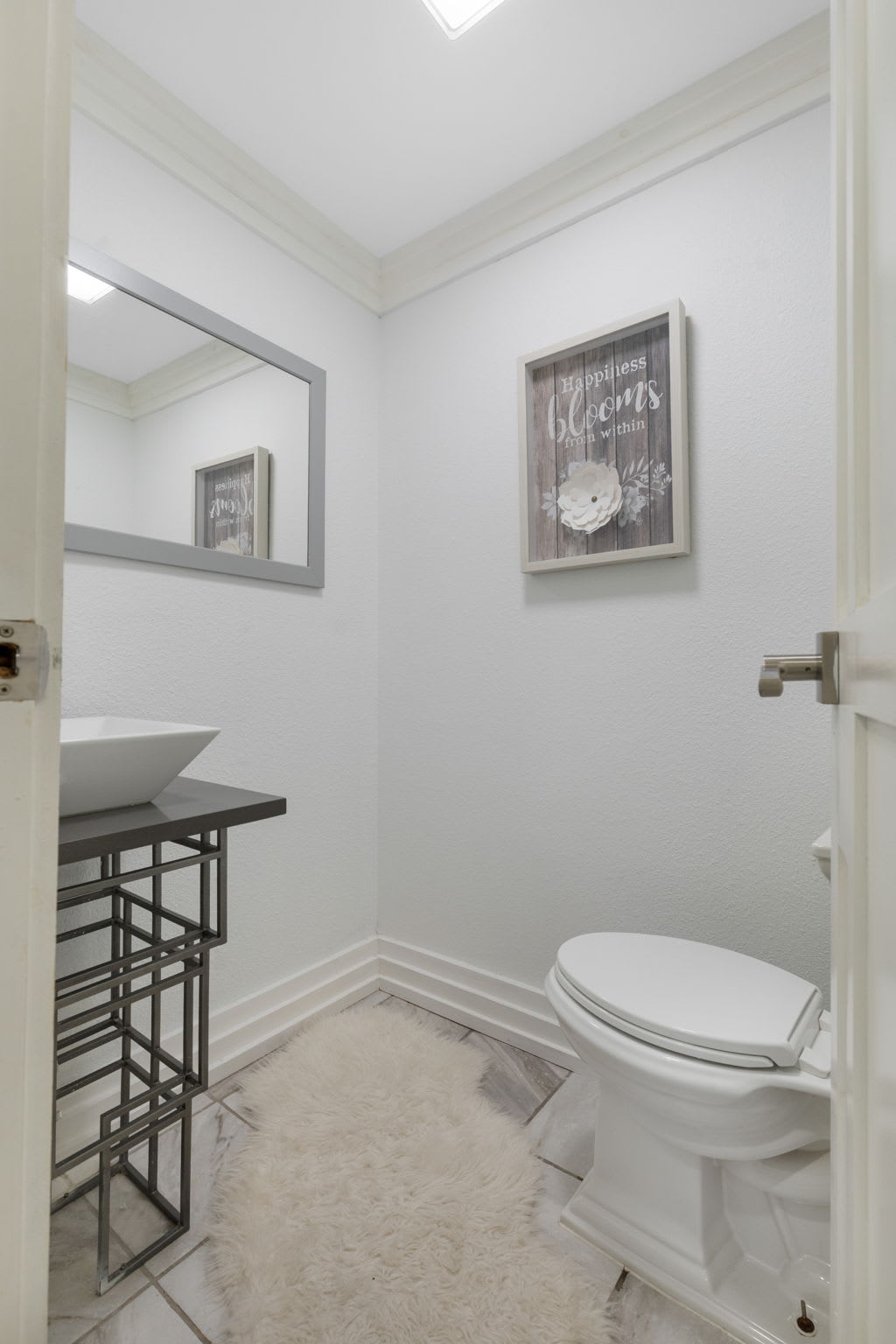 Vicinity Lake House | Water Views | Pet Friendly | Photo 21