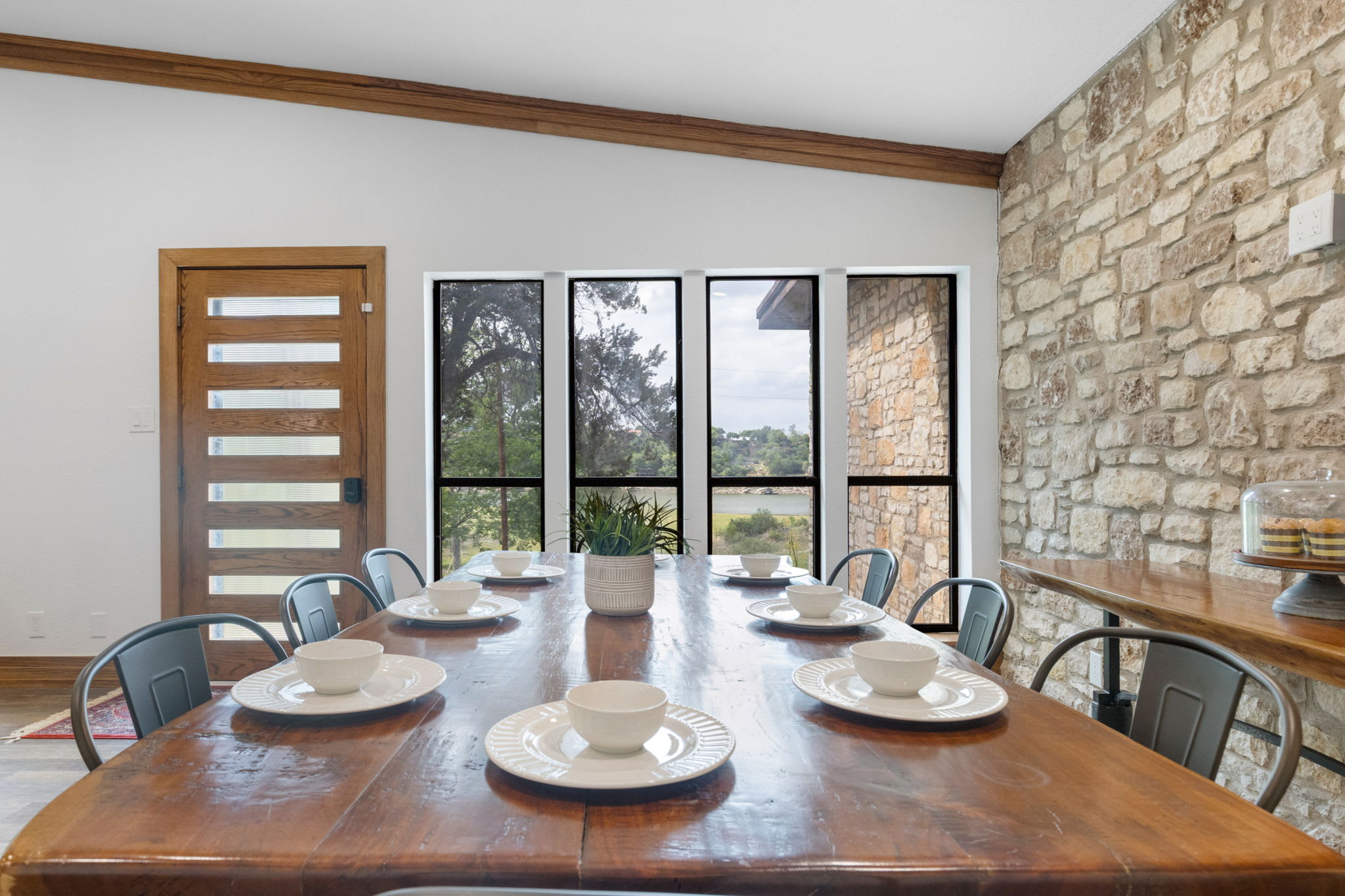 Vicinity Lake House | Water Views | Pet Friendly | Photo 4