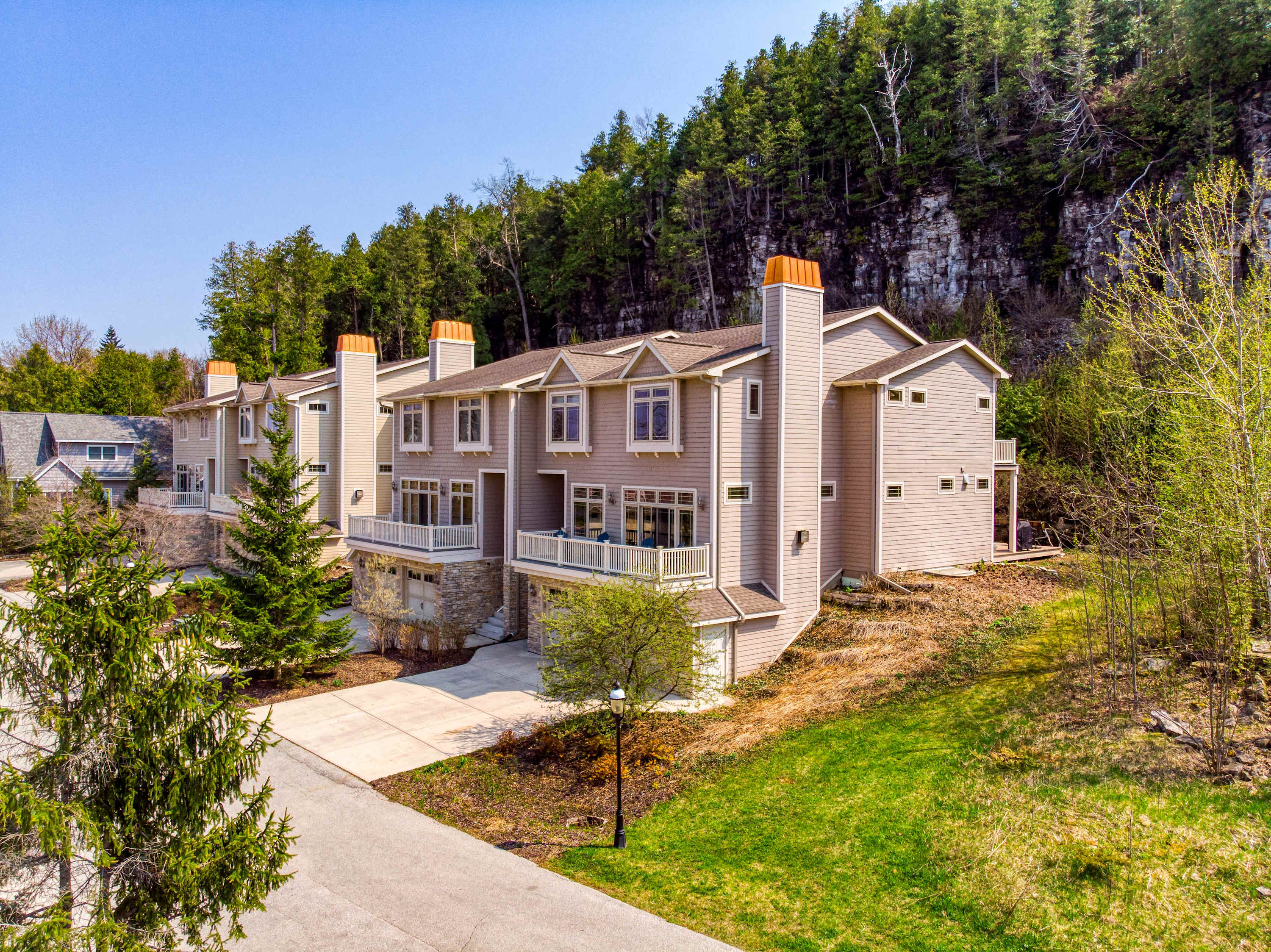 The Bluffs at Cottage Row community