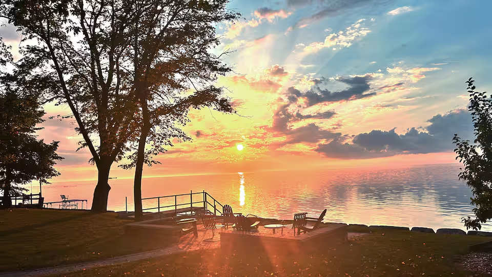 Gorgeous sunset views on the bay
