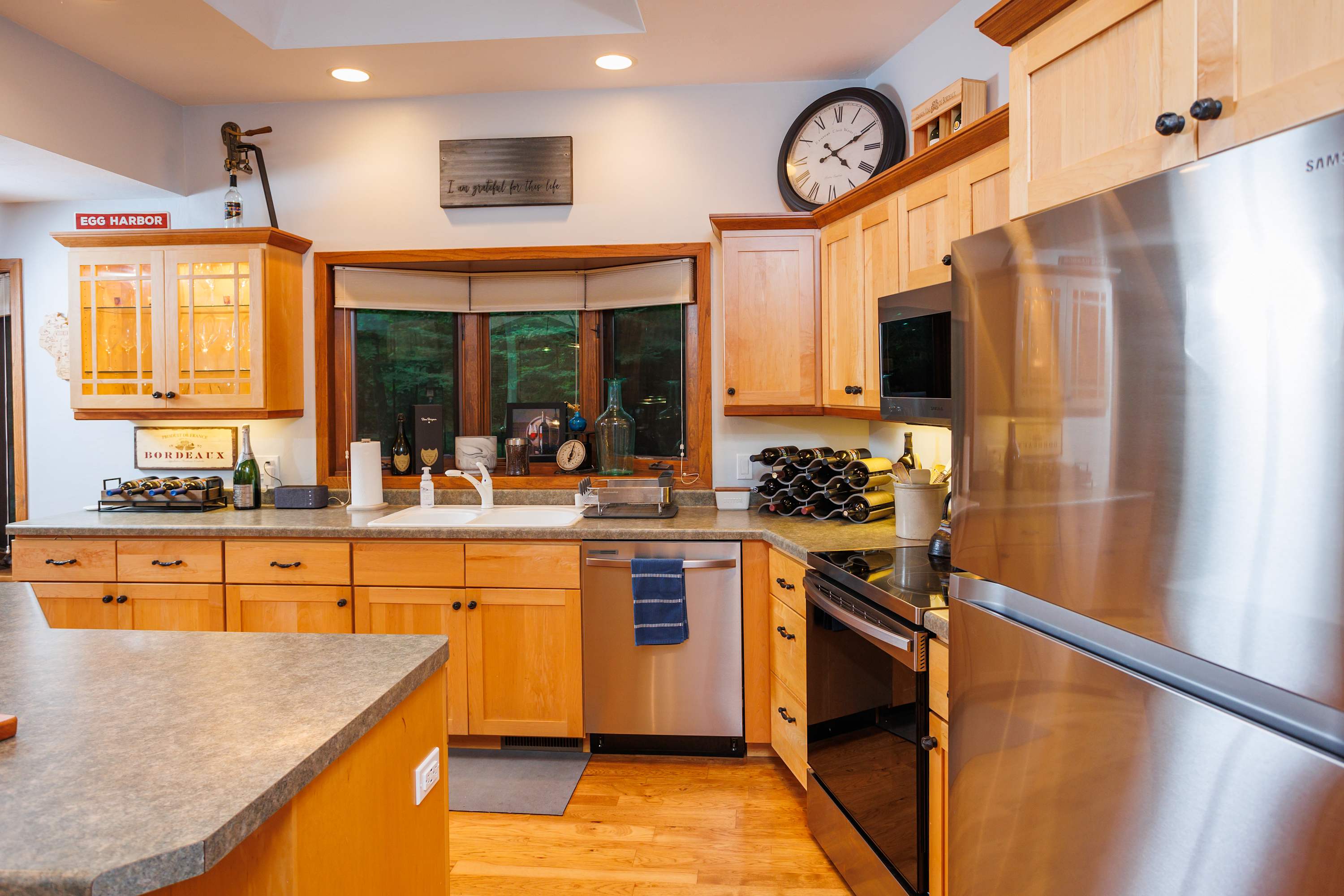 Asher Manor 7