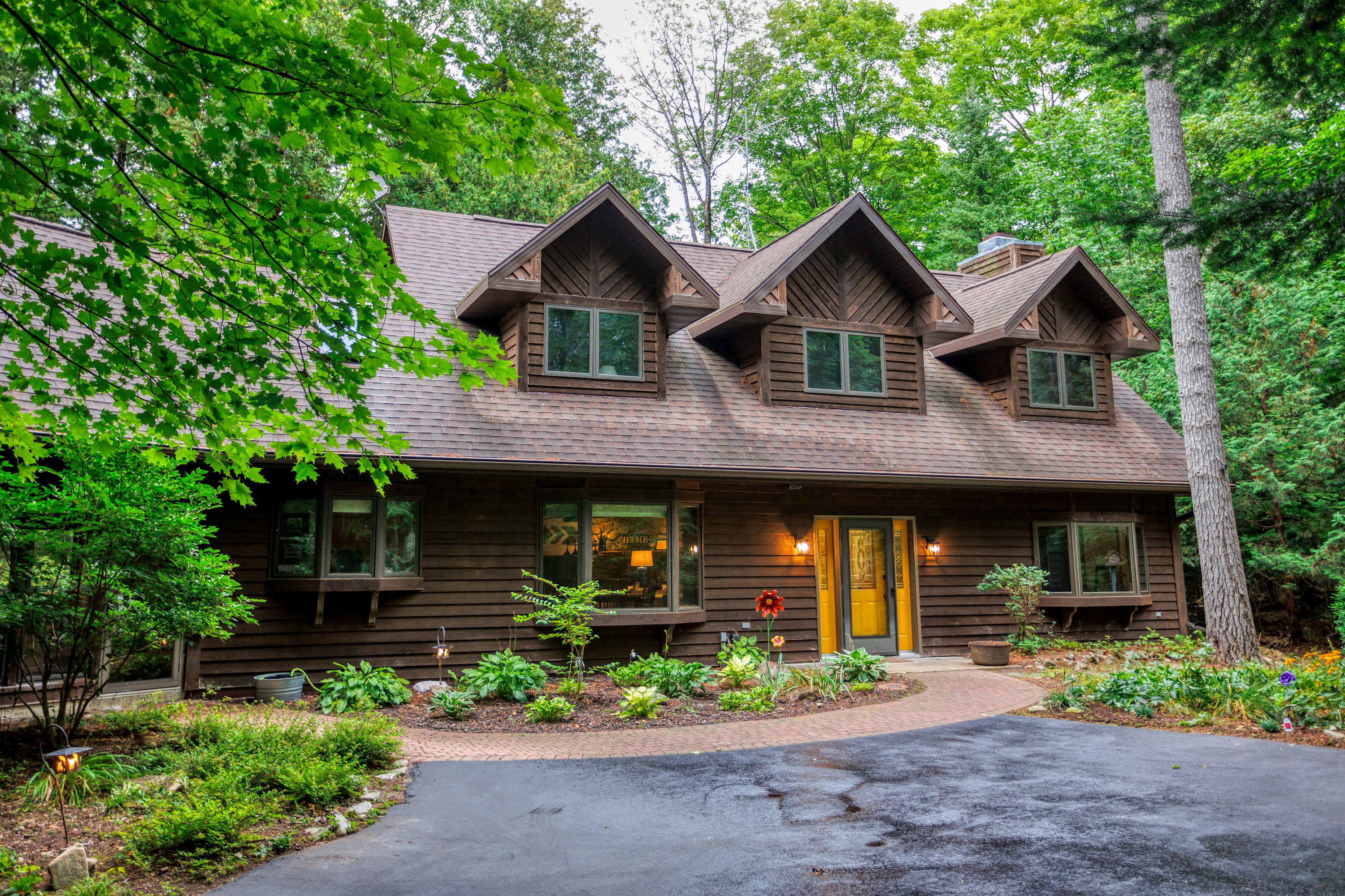 Asher Manor