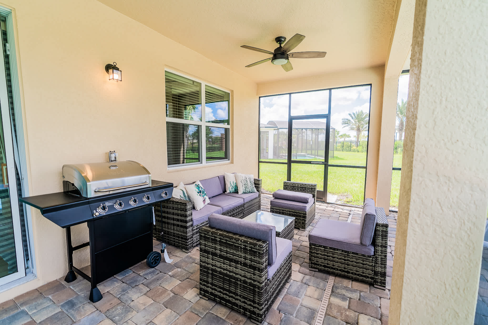 Step into a Fairytale: 8BD Fantasy Villa Adventure