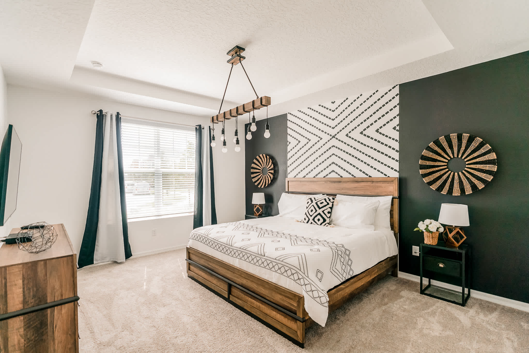 Step into a Fairytale: 8BD Fantasy Villa Adventure