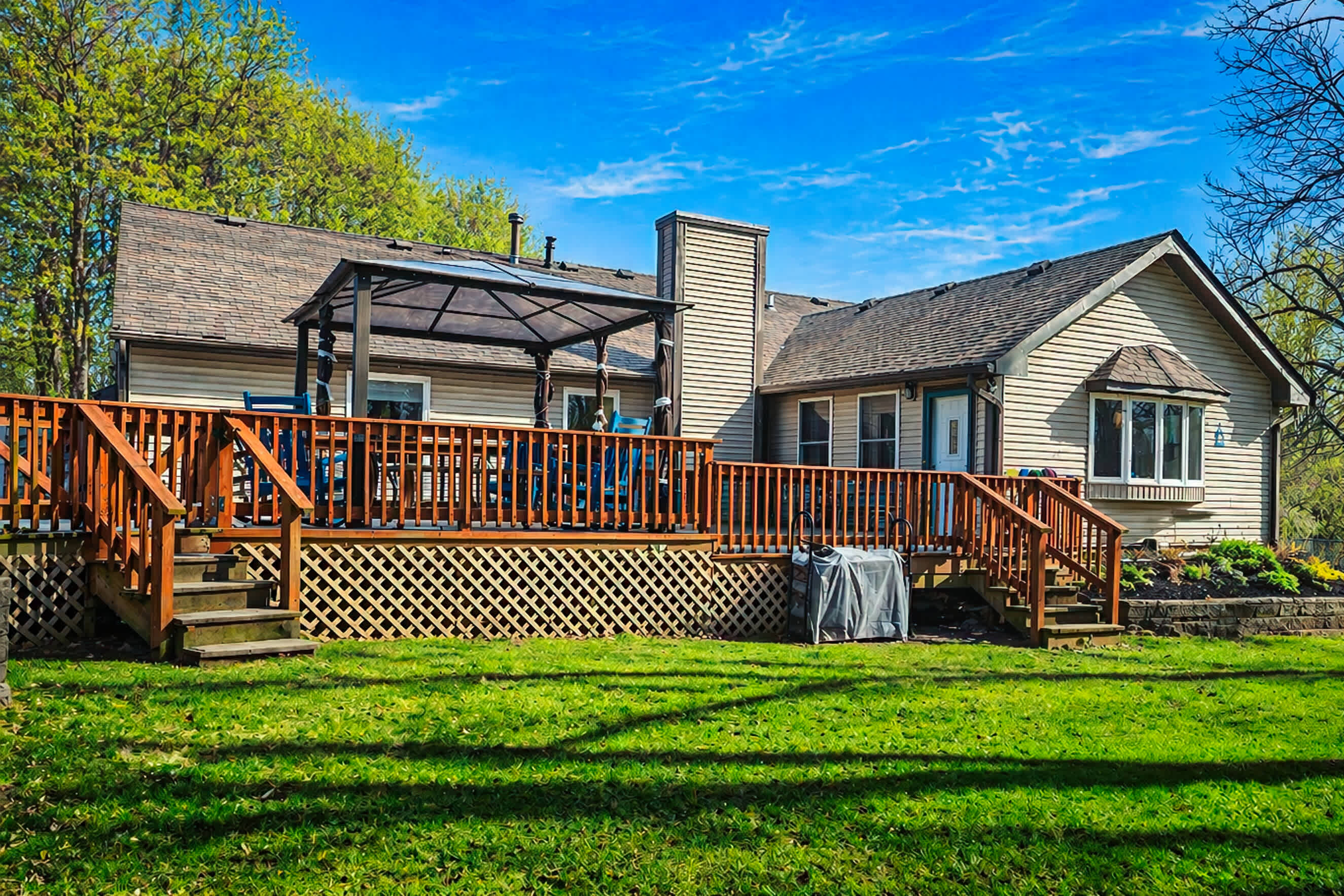 Casa Solana • Pool, Gazebo, Deck • Ideal Location