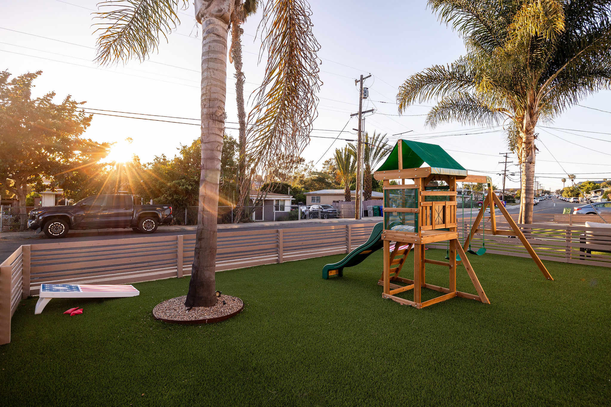 Spacious Duplex With Private Backyard - Stylish Family Escape - San Diego, CA