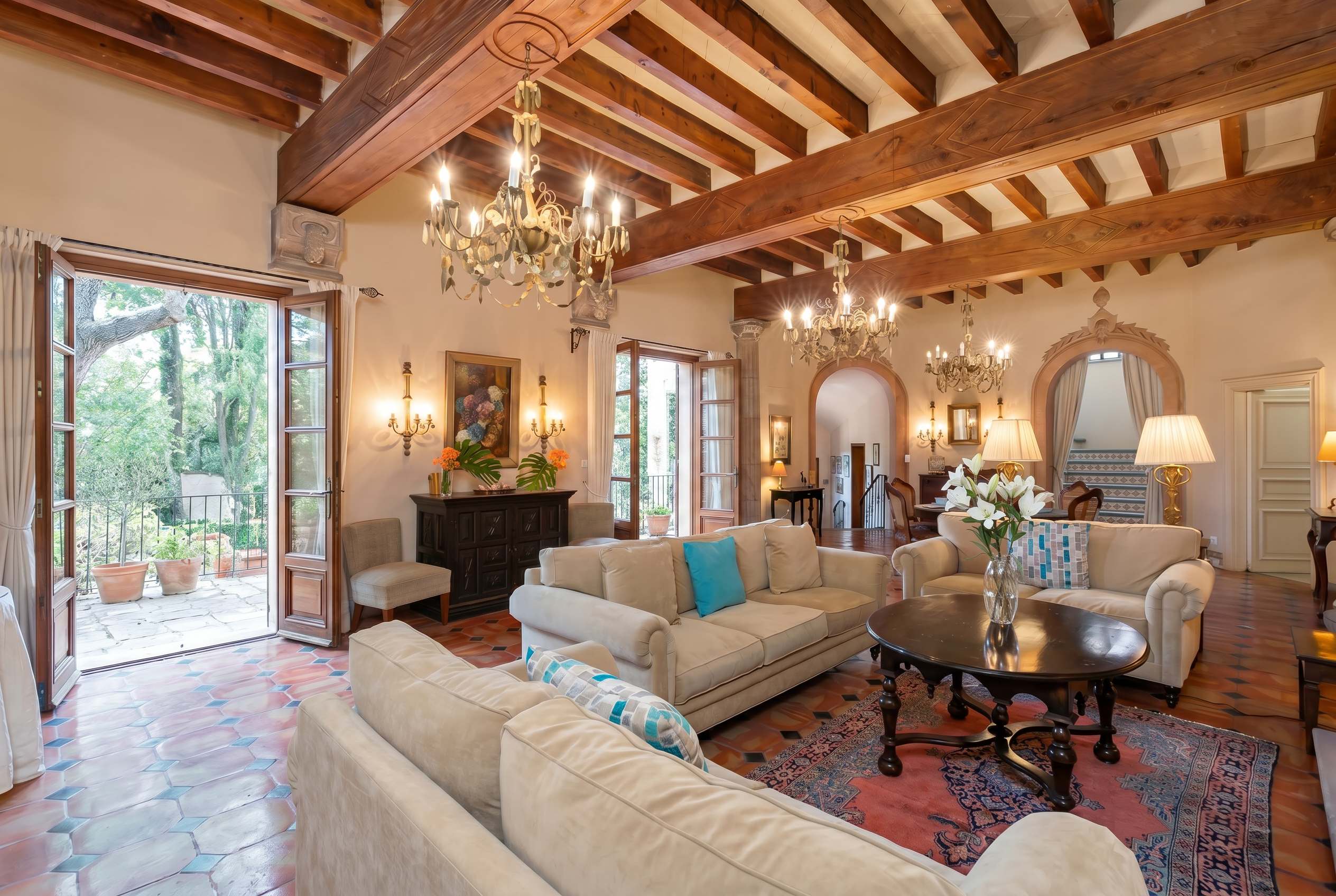 Casa de Inspiración, 3BR Home with Lush Gardens