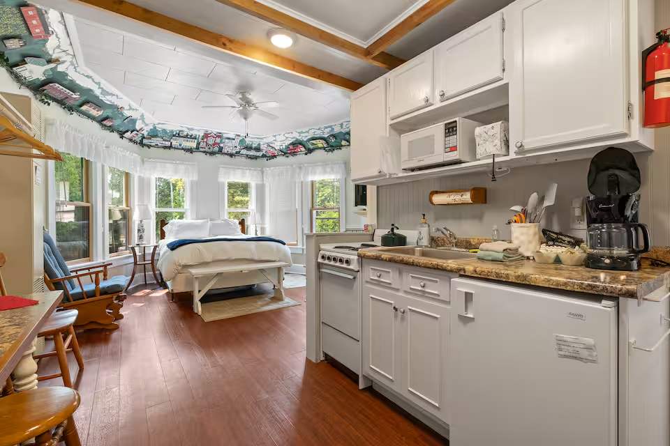 Full kitchen offers the necessities for guests to enjoy
