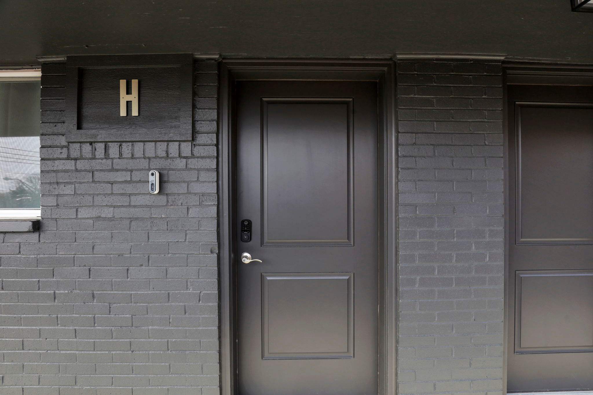 Bright New Studio | Walkable Olde Town East | Parking