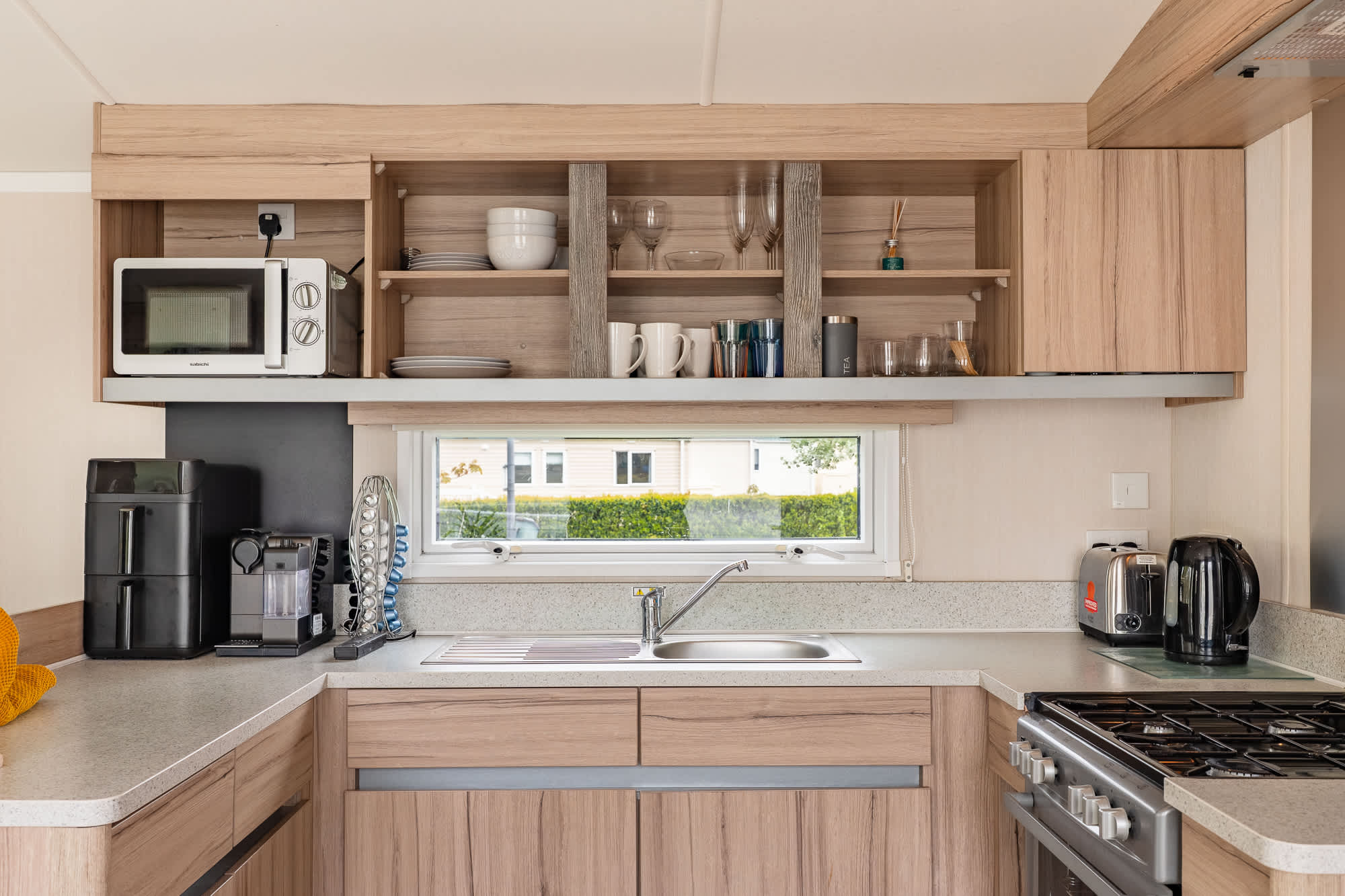 View Seton Sands 3BR Family Caravan Near Edinburgh in Links Road EH32 Seton Sands 3BR Family Caravan Near Edinburgh in Links Road EH32 - Property image 5 - VivreStays