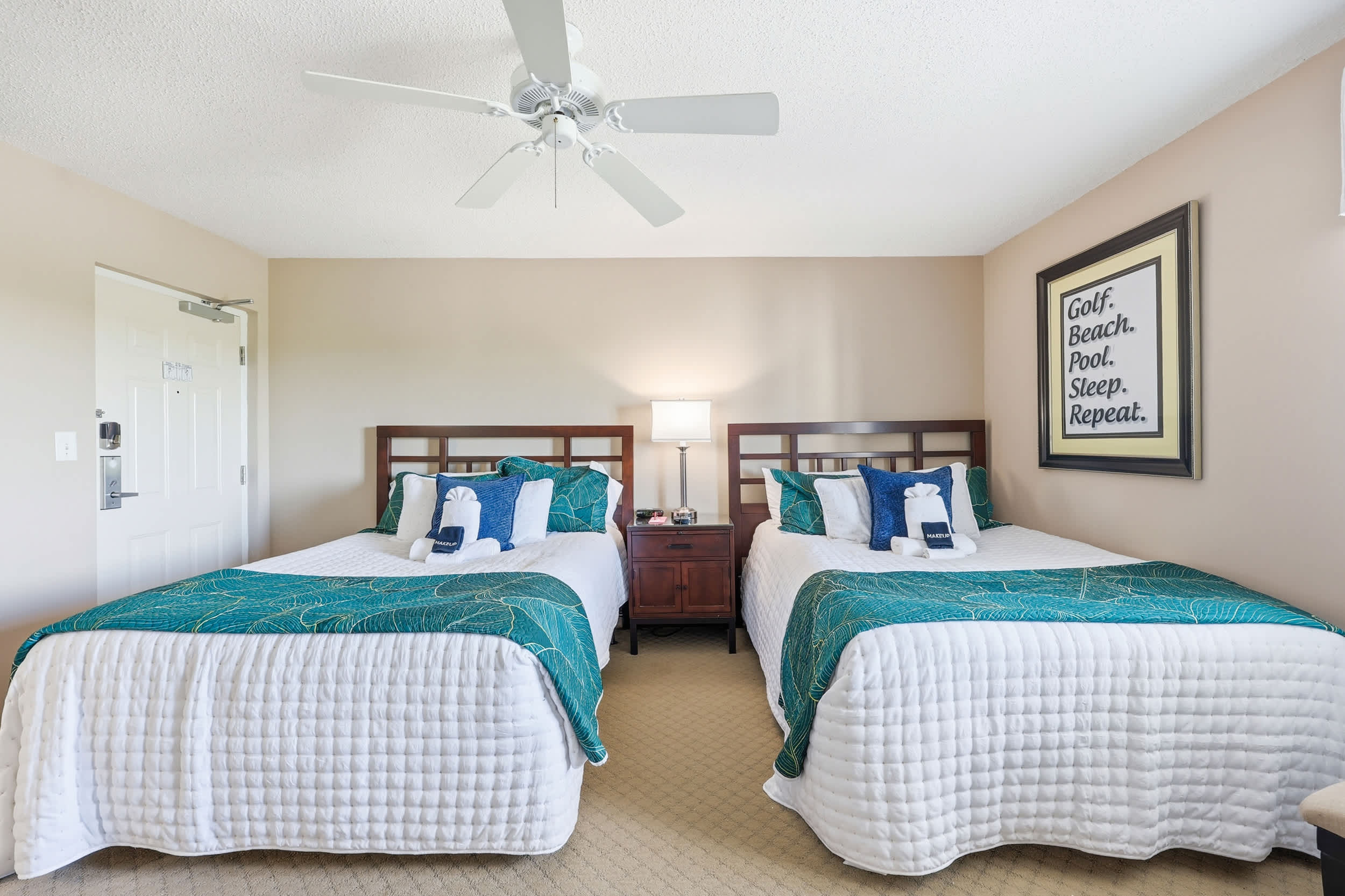Emerald Tide Suite at Yacht Club Villas