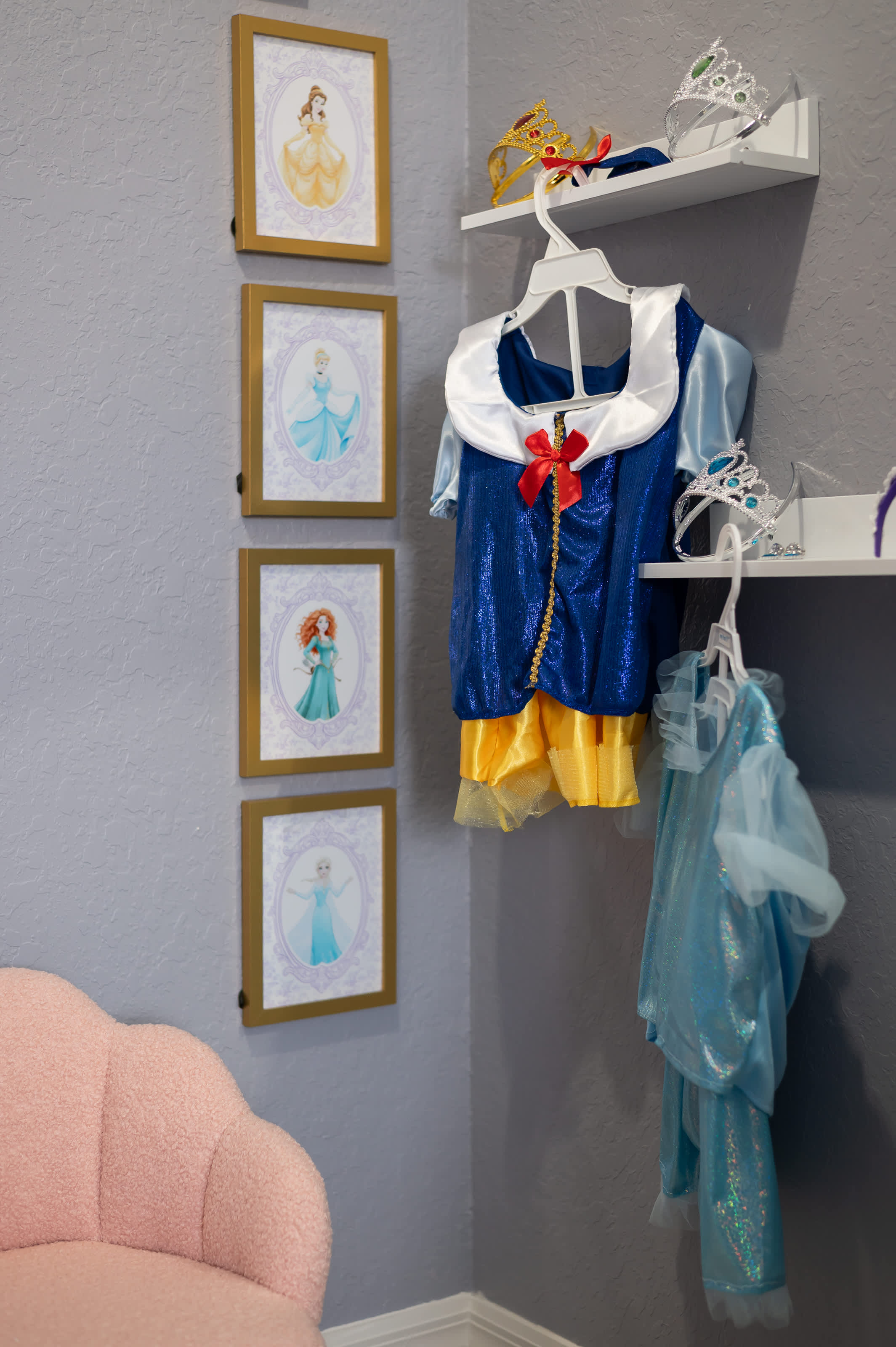 Bright townhouse w/ lazy river & resort pool