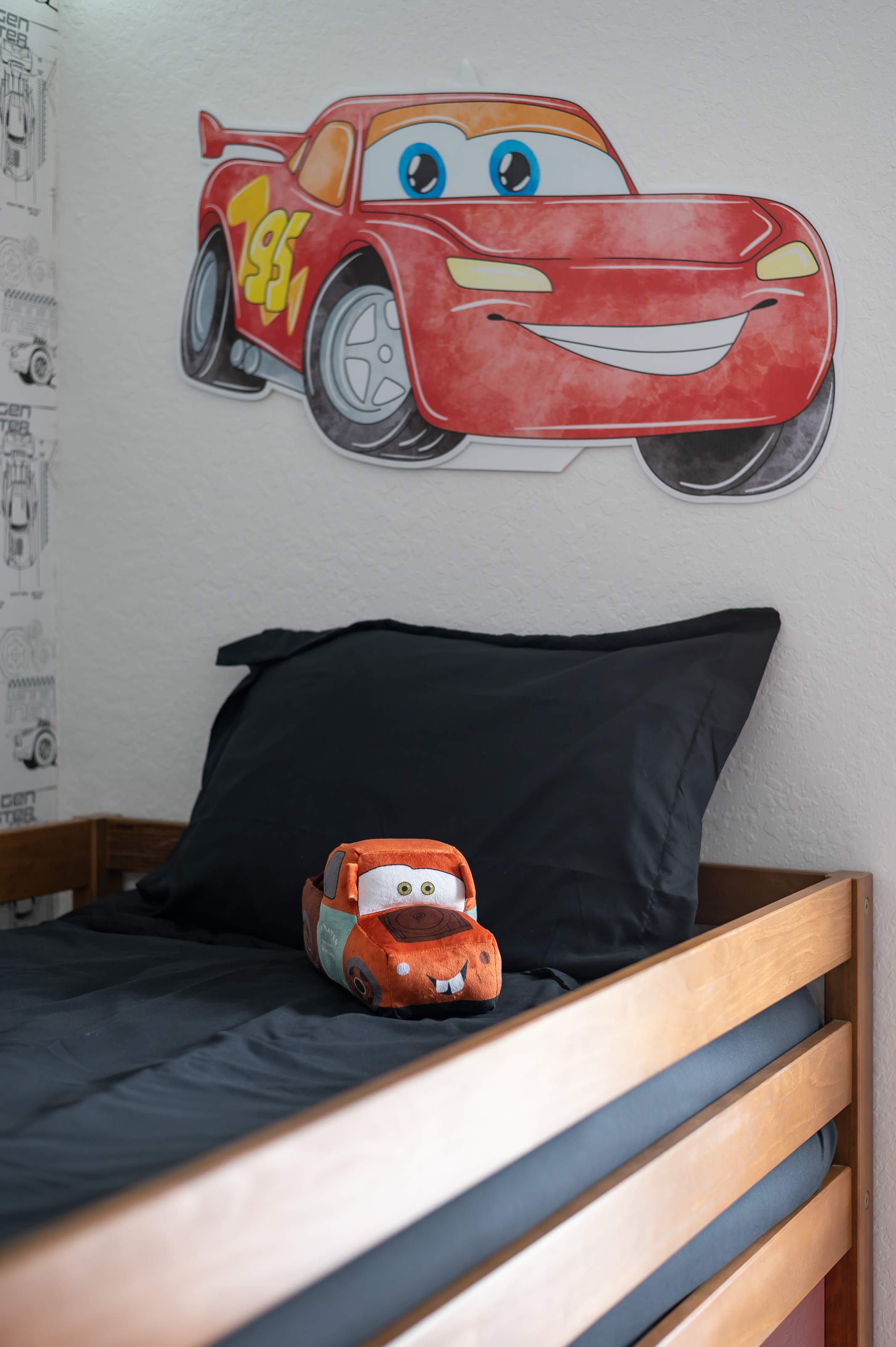 Bright townhouse w/ lazy river & resort pool