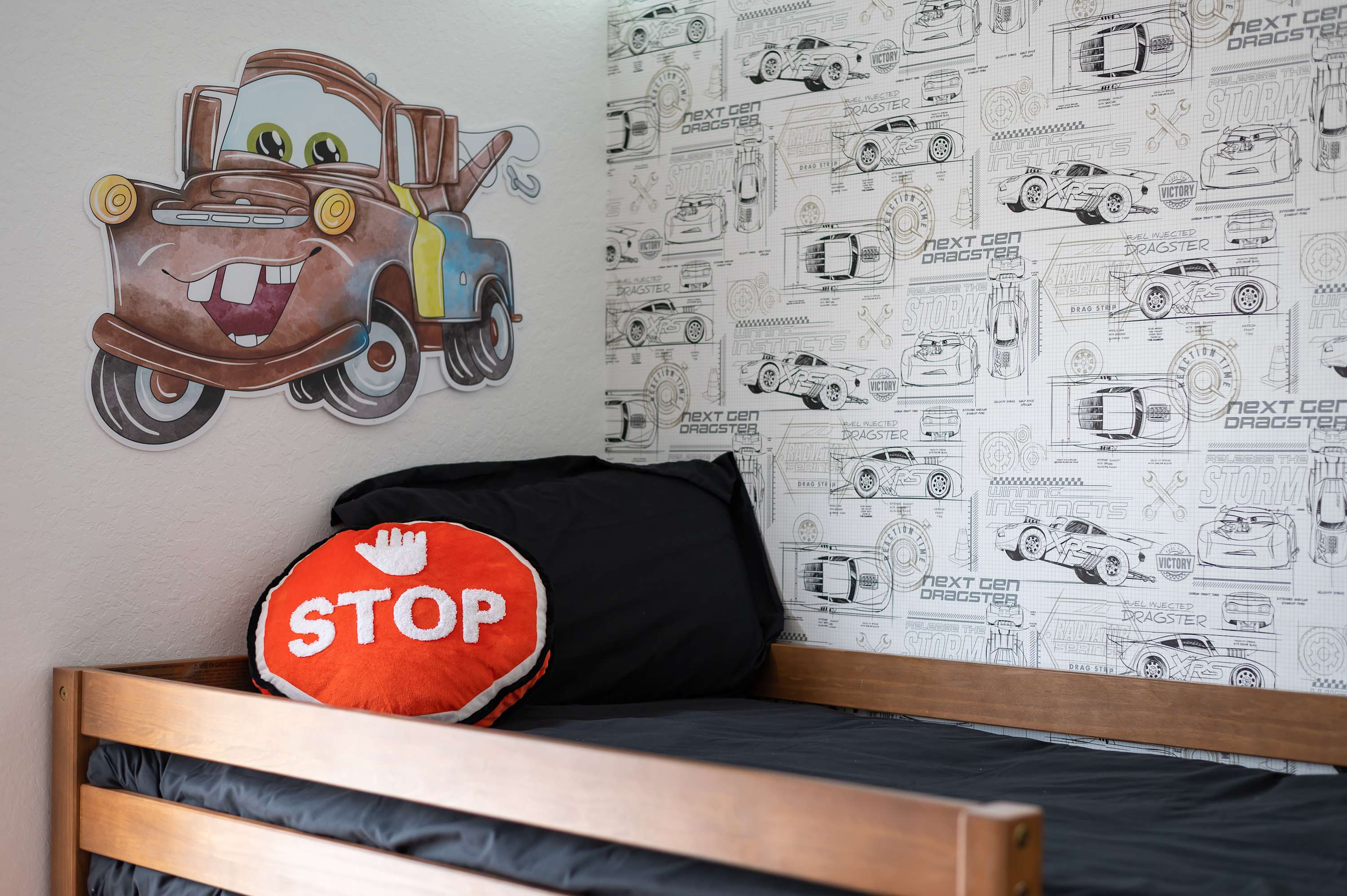 Bright townhouse w/ lazy river & resort pool