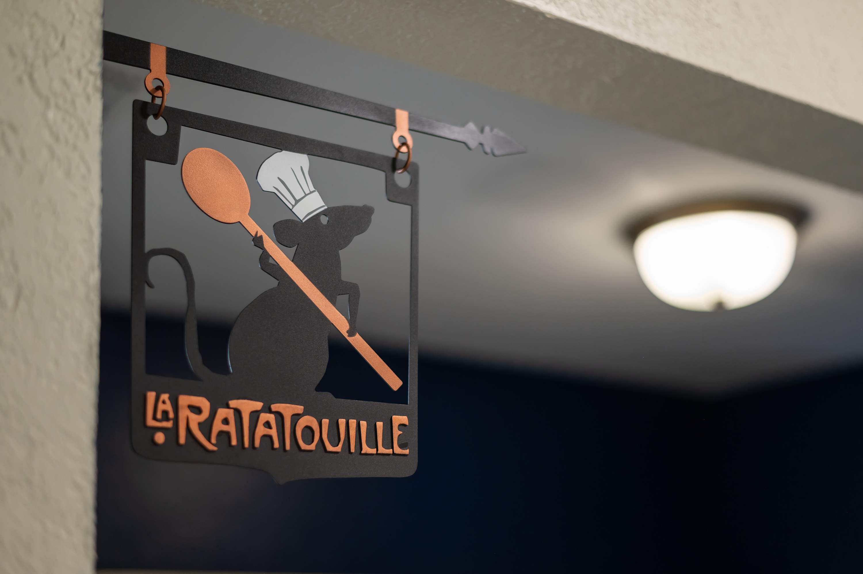 Bright townhouse w/ lazy river & resort pool