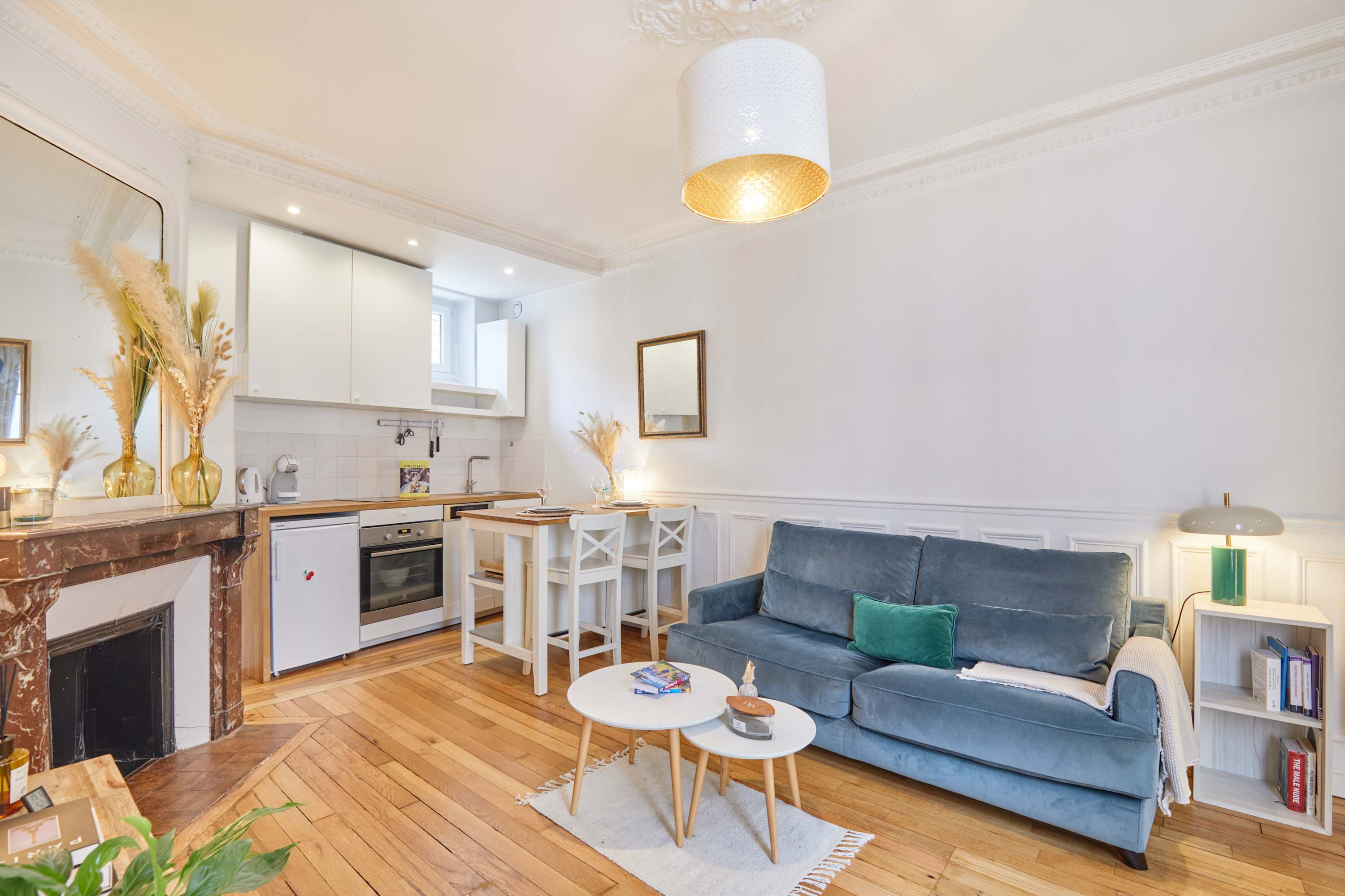 Charming apartment in the center of Paris — Paris, Île-de-France — vacation rental