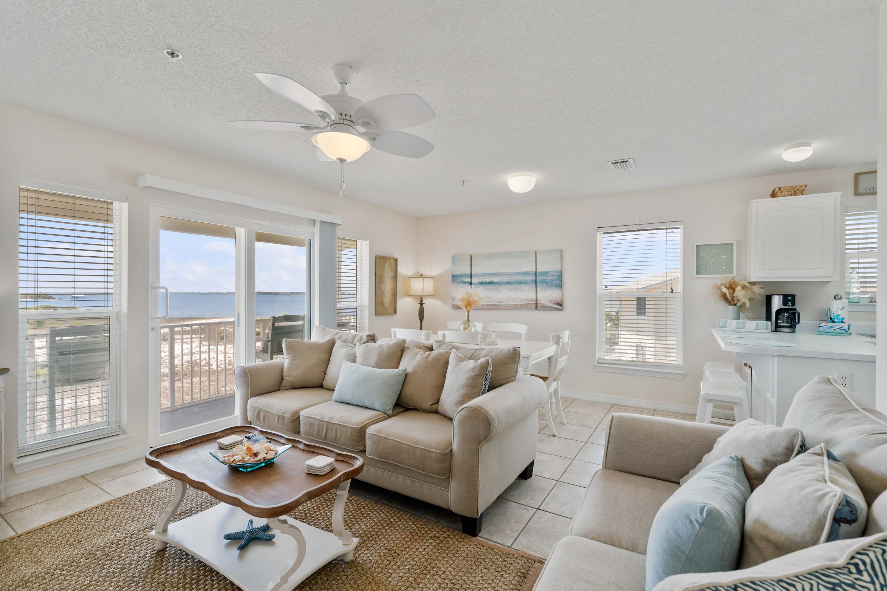 Gulf Island Condominiums 434 7