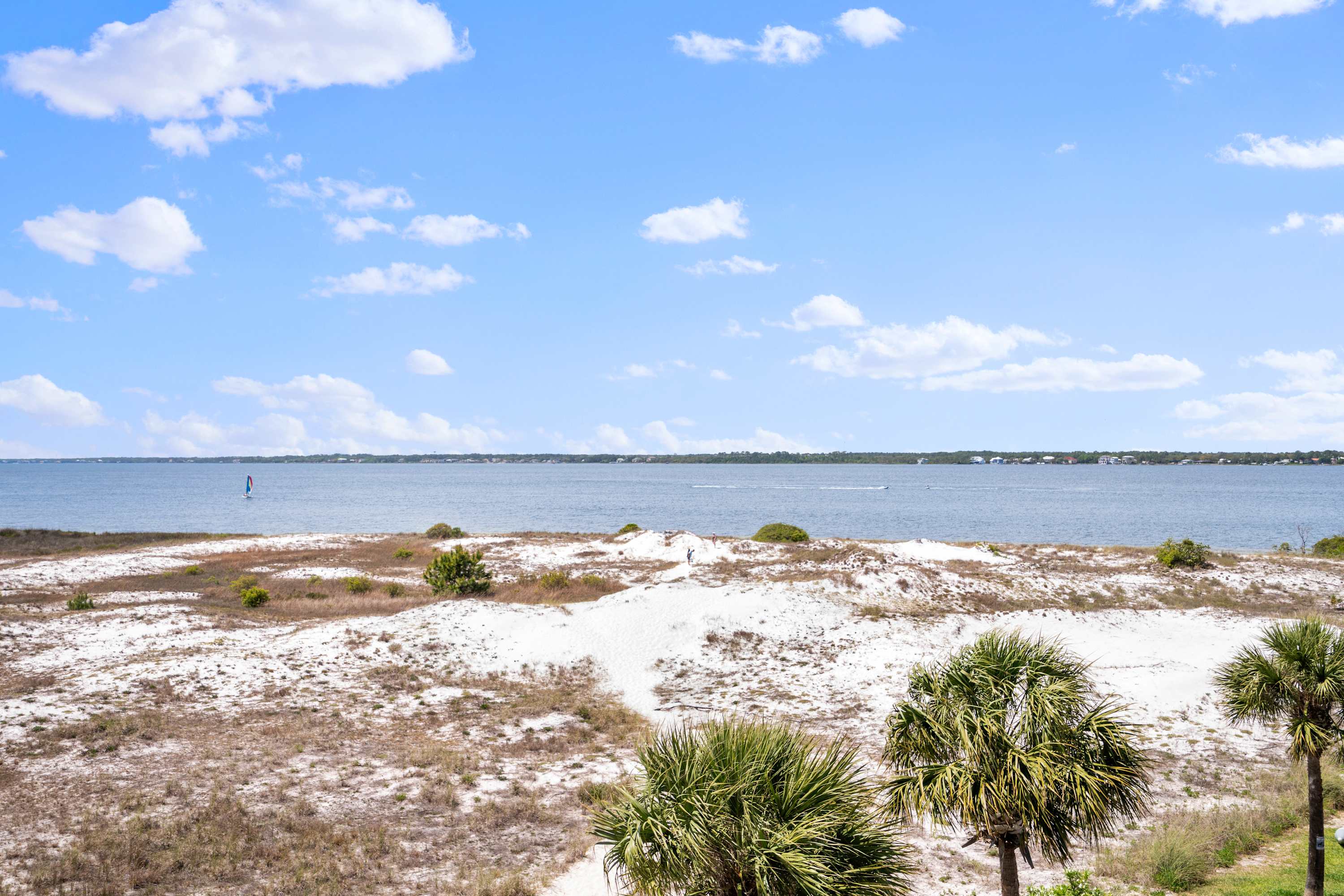 Gulf Island Condominiums 434 31