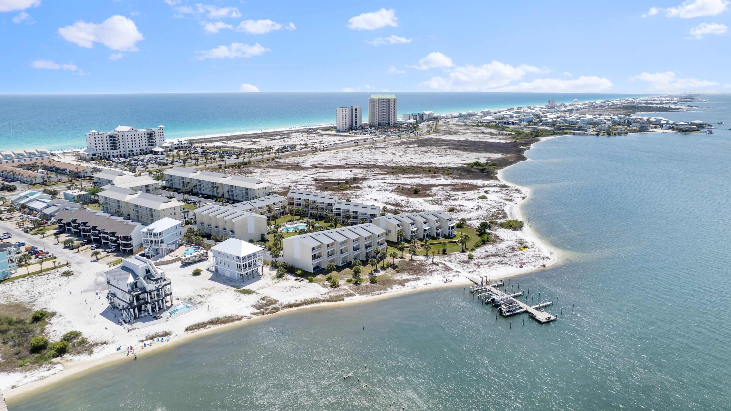 Gulf Island Condominiums 434 34